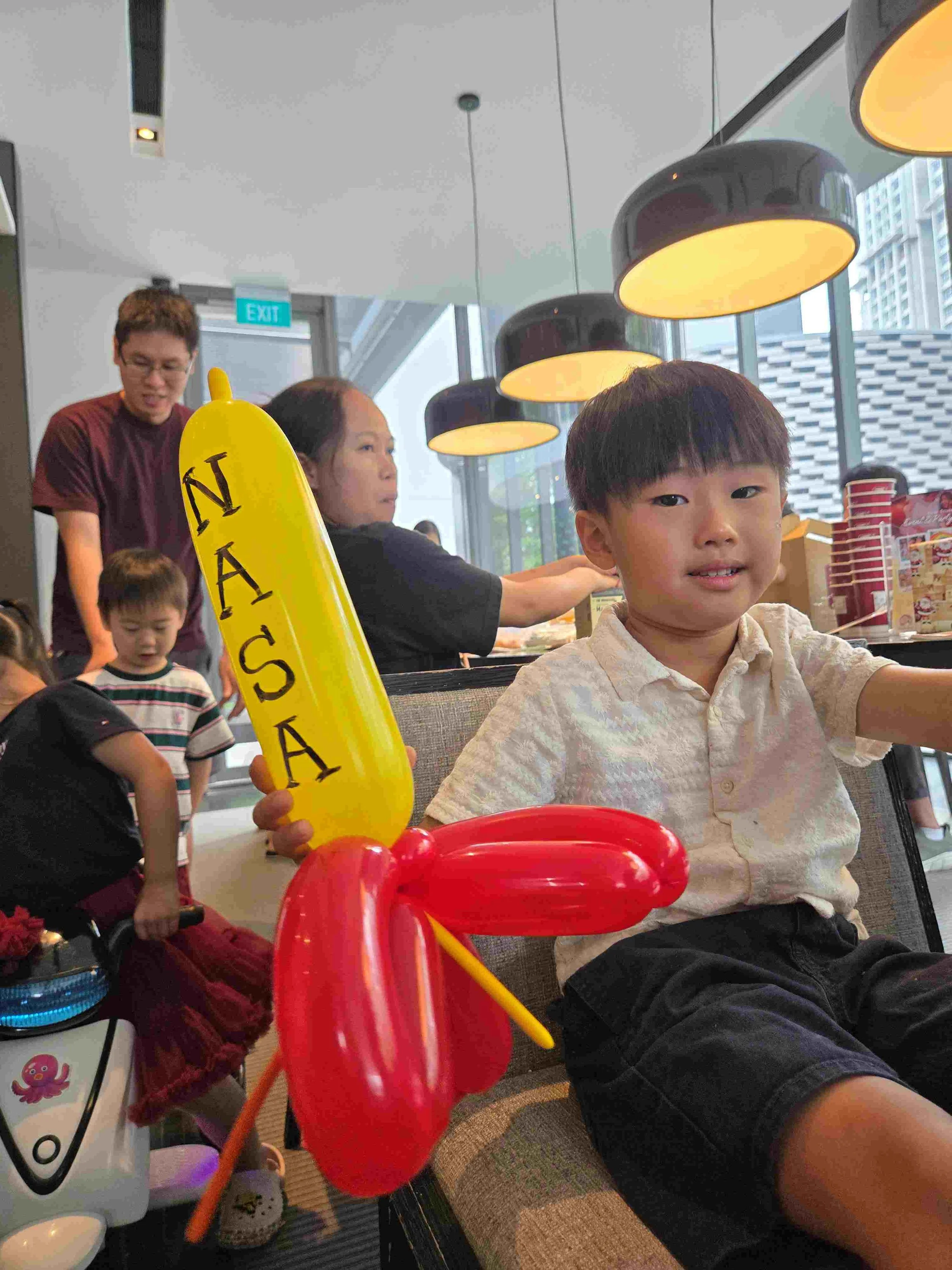 Balloon Sculpting_Rocket_Space_NASA