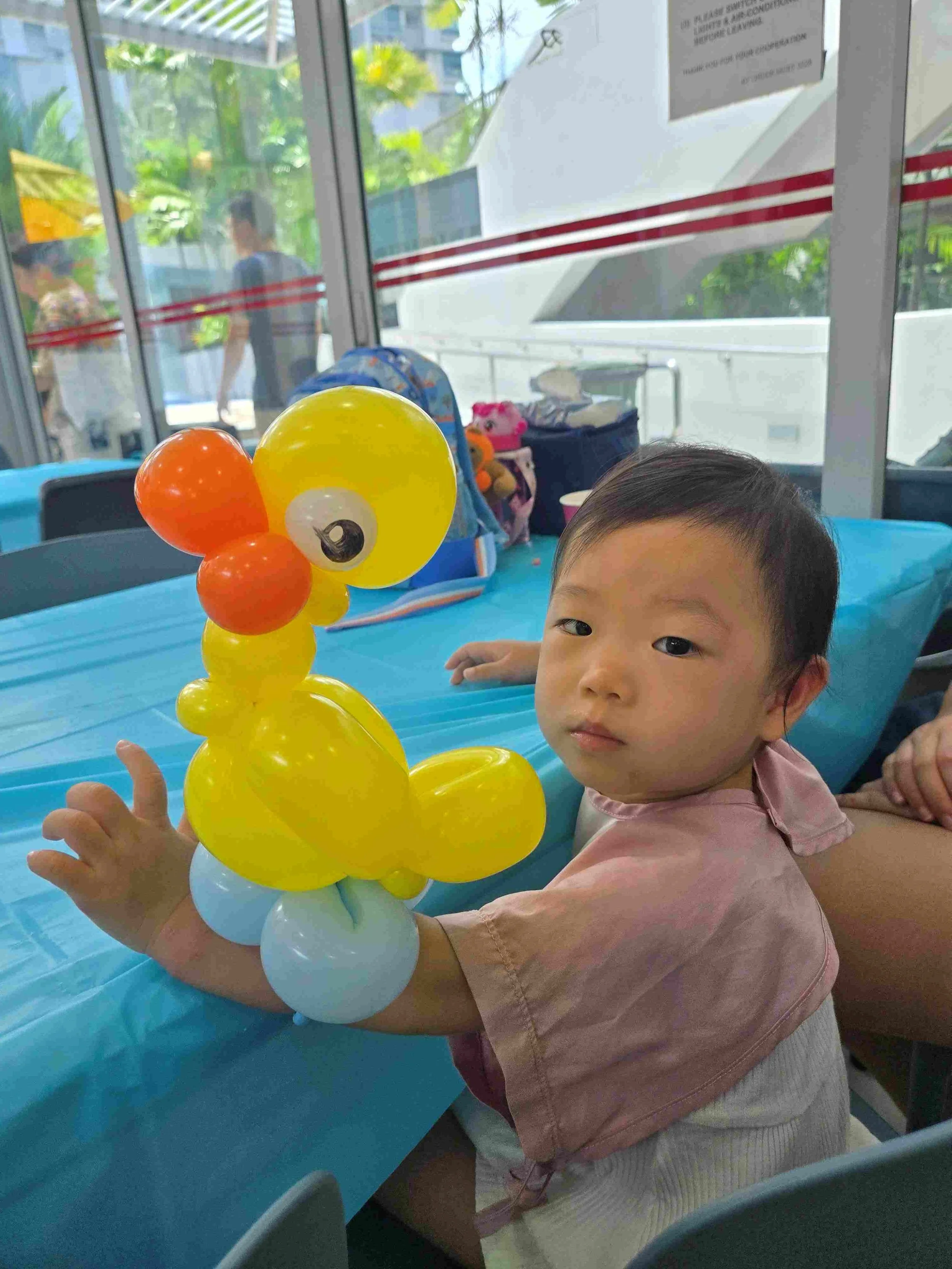 Passion Soul_Balloon Sculpting_Birthday Party_Animal_Duck