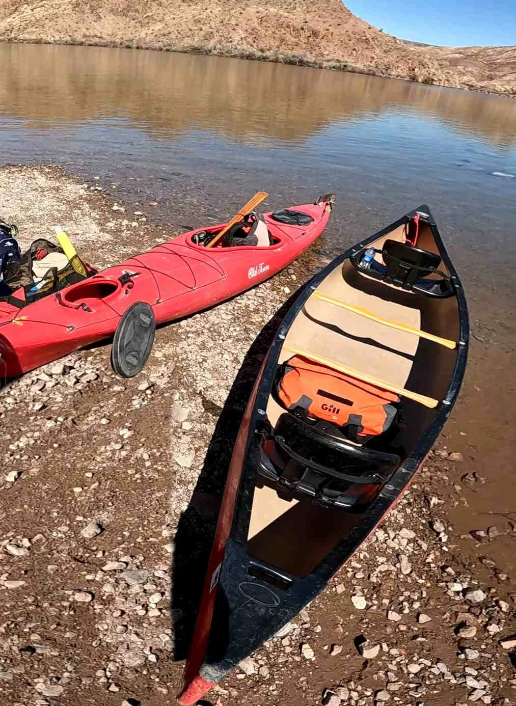 Canoe vs Kayak Which Is The Best for Nervy Paddlers — UK CANOEING