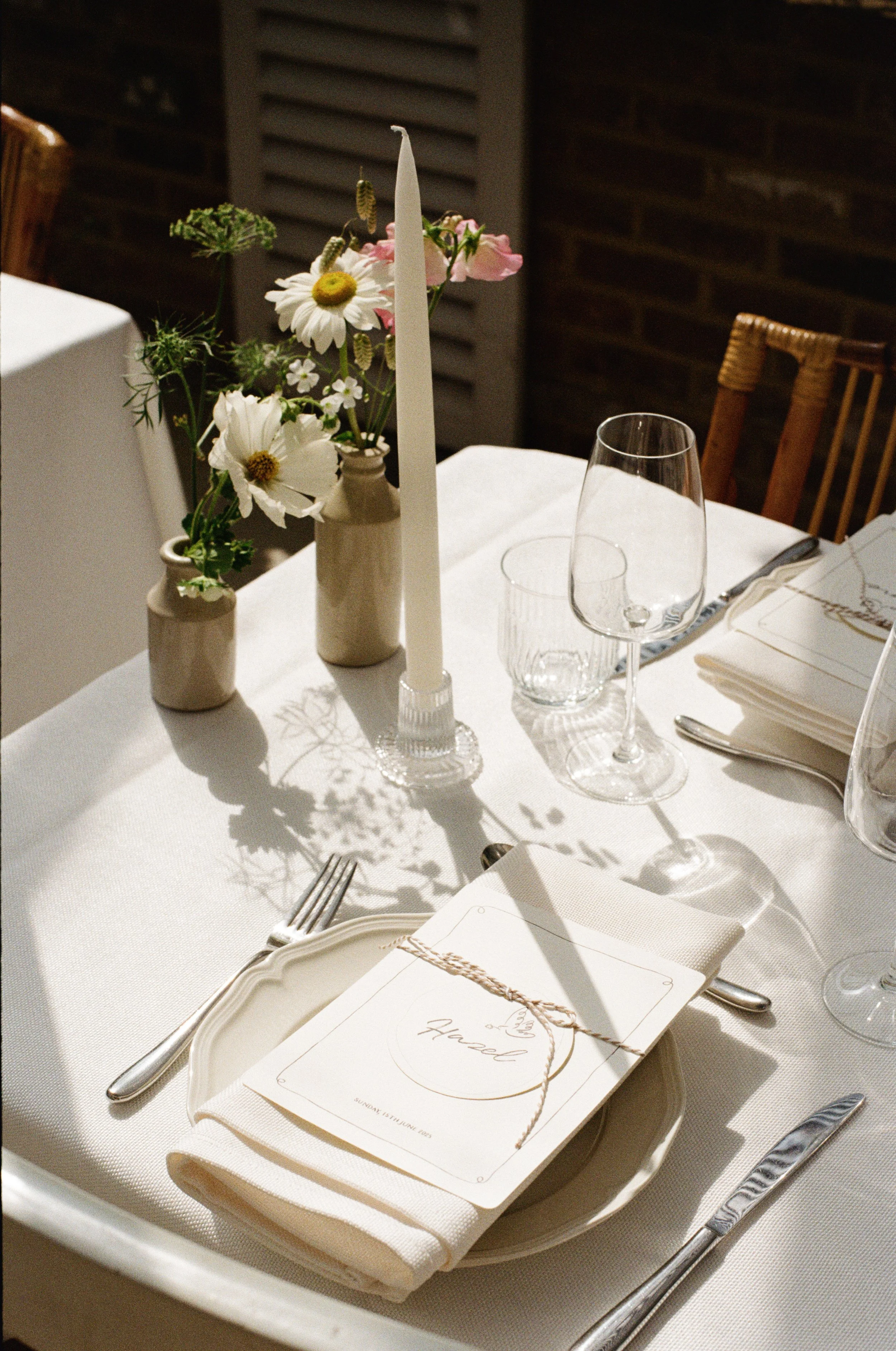 stylish nostalgic editorial documentary wedding photographer southwest cornwall devon dorset