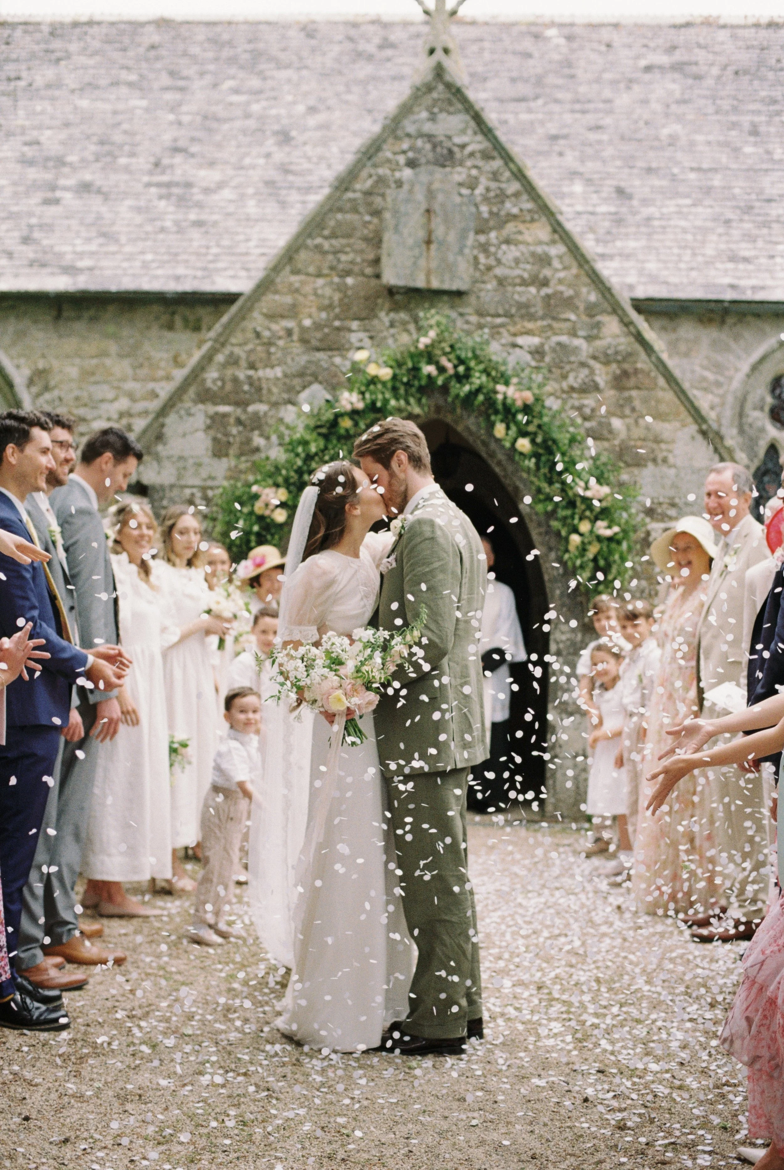 nostalgic and creative analogue wedding photography of cornwall weddings on film in the southwest