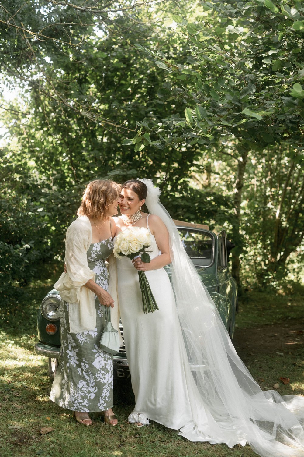 Stylish Vintage Wedding in Cornwall by Lyra & Moth Photography-14.jpg