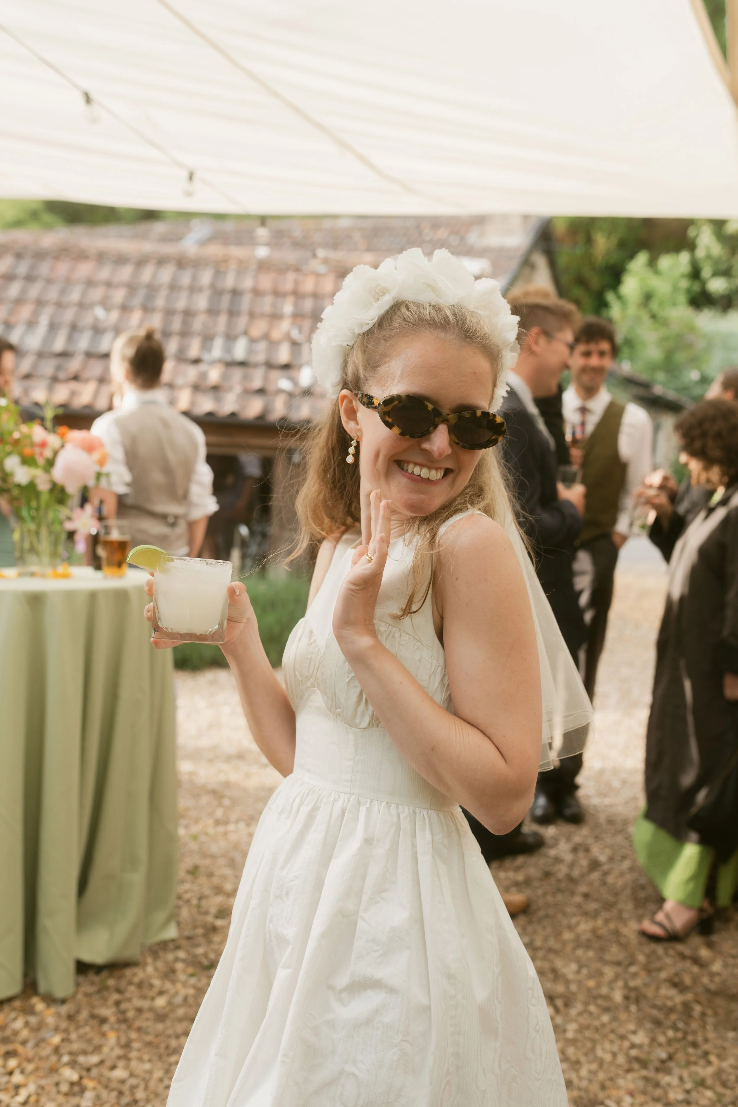 Lyra & Moth - Lucy & Ross -Digital-1175.jpg