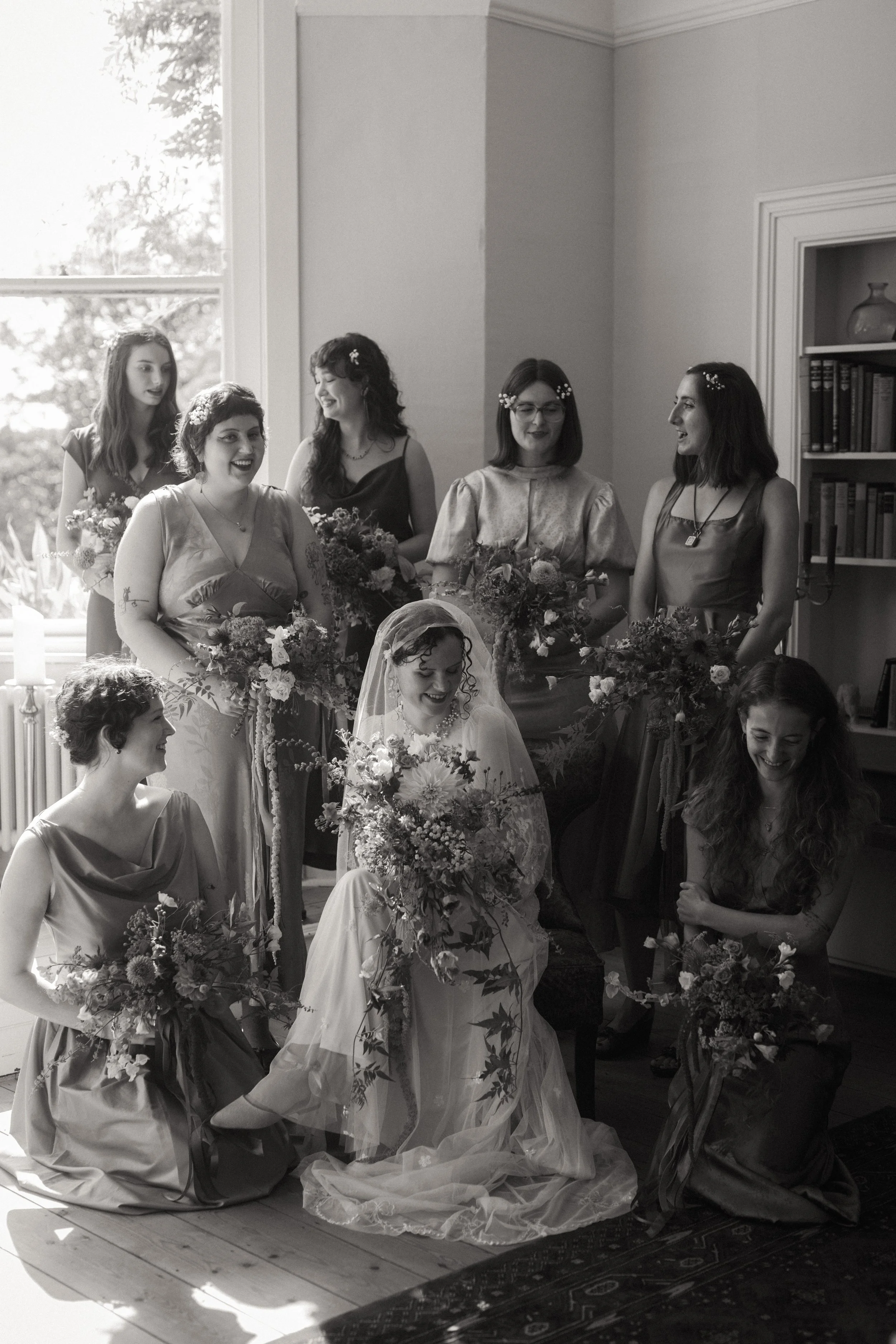 Lyra & Moth Photography - Grace & Ollie Previews-10.jpg