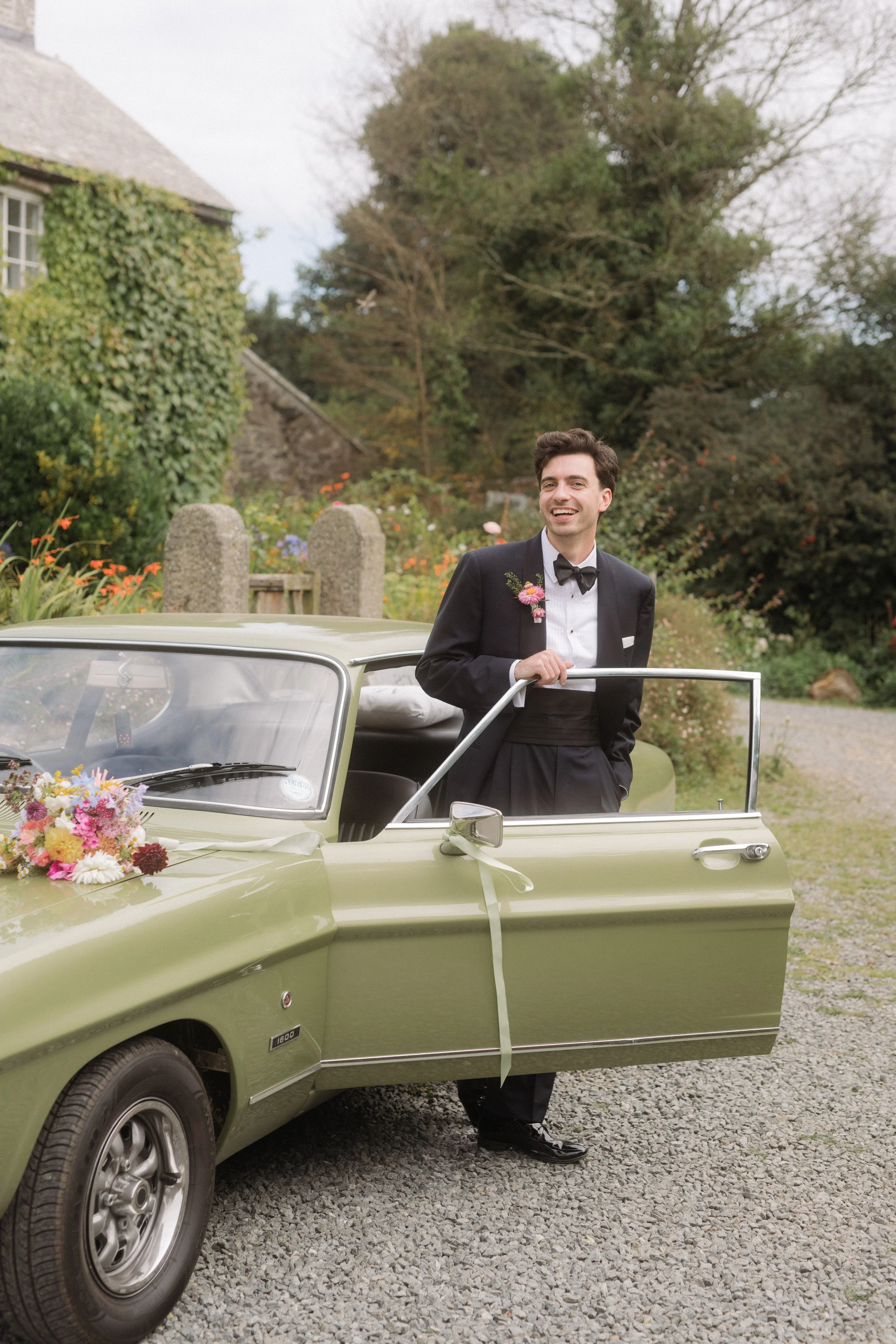 Lyra&Moth Photography - A&A -Previews-39.jpg