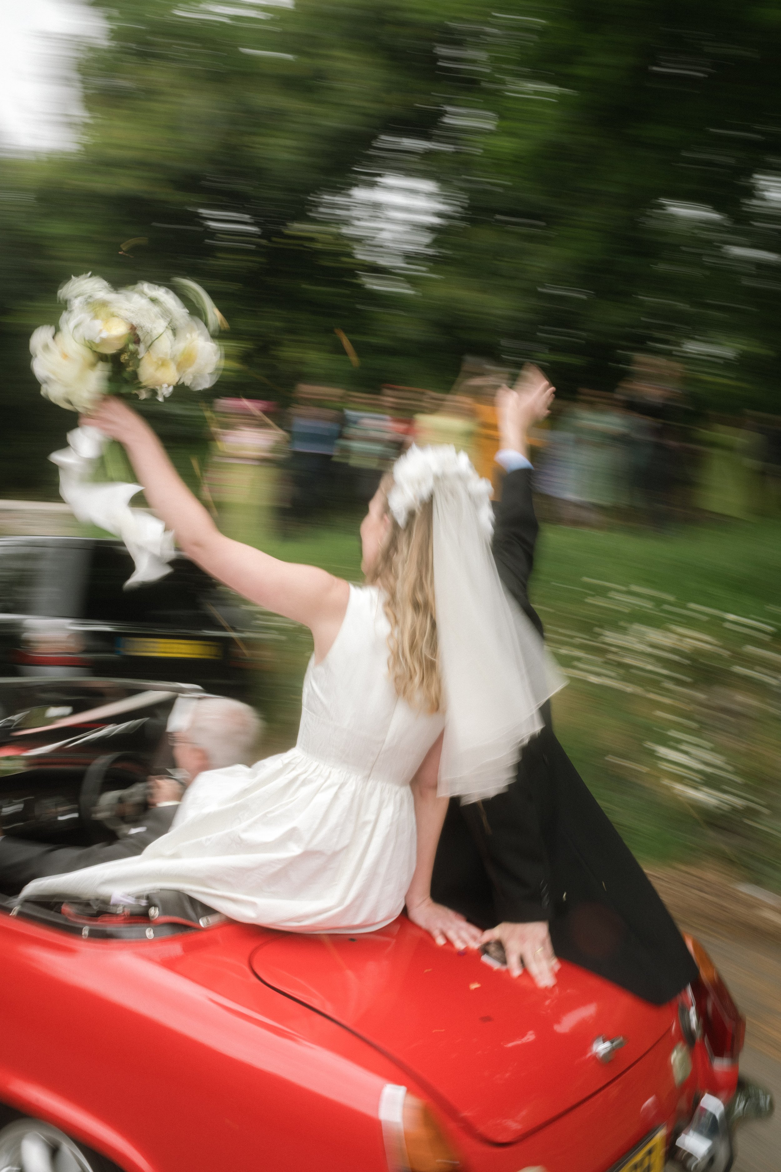 Lucy & Ross - Lyra & Moth Photography-19.jpg