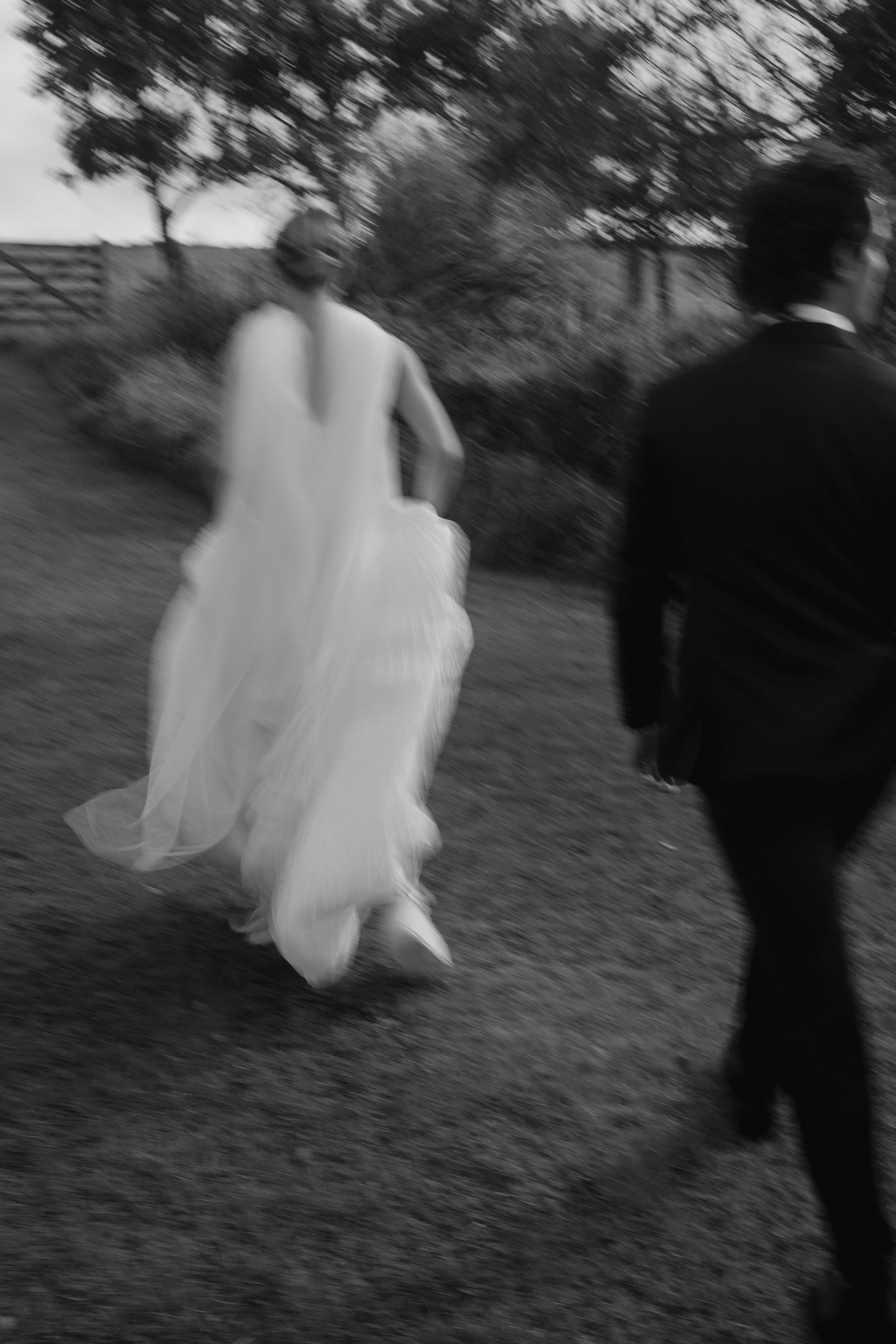 editorial style contemporary luxury wedding photography in cornwall and devon