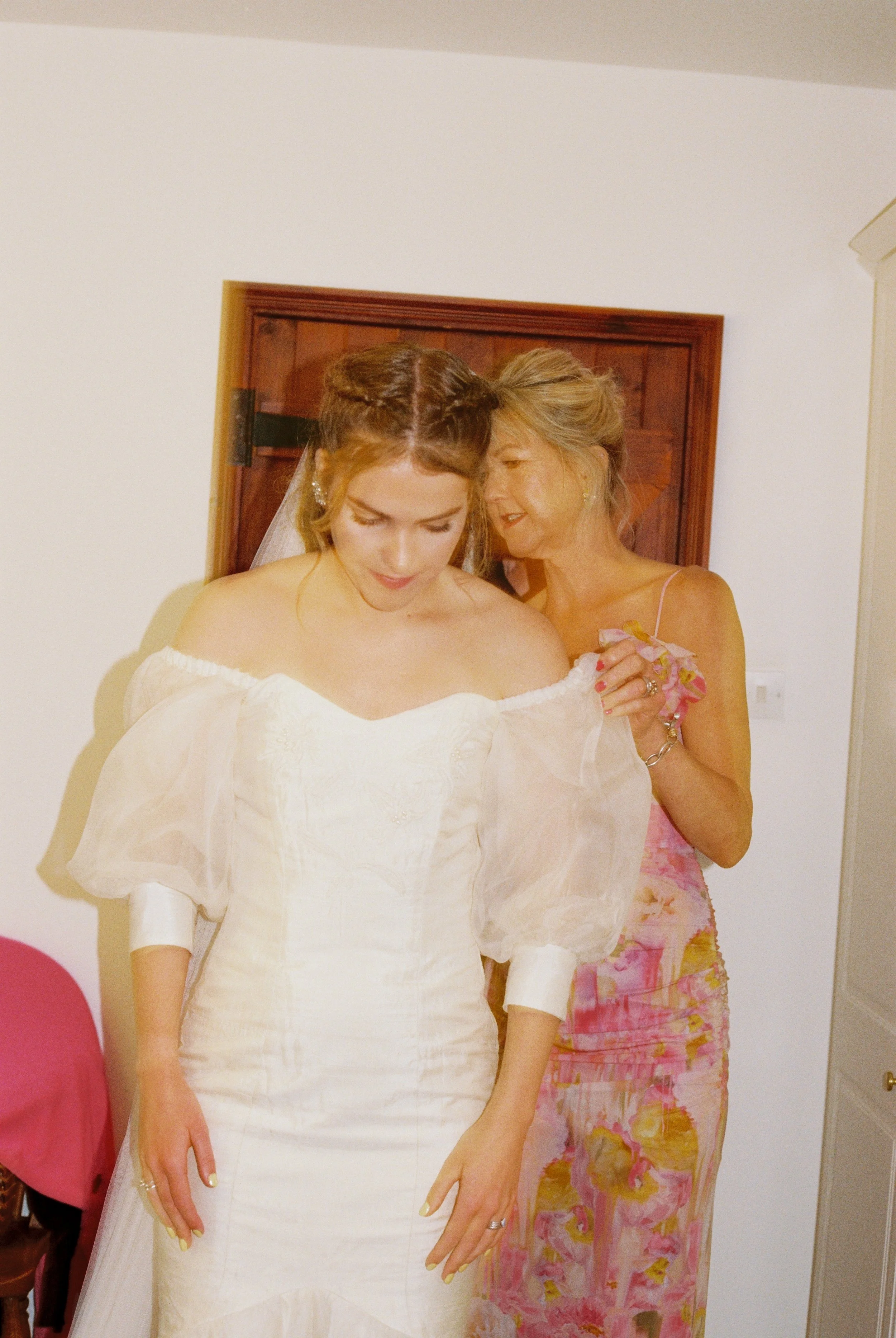 weddings captured on film in the southwest