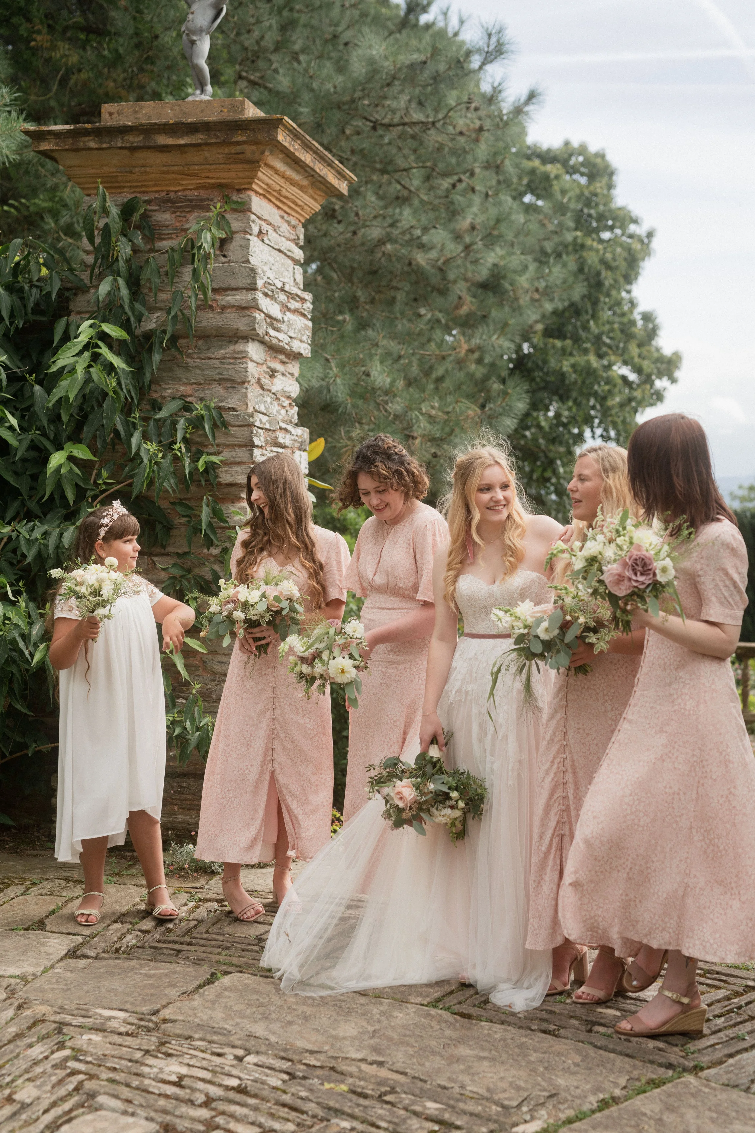 Tiffany & James by Lyra & Moth-908.jpg