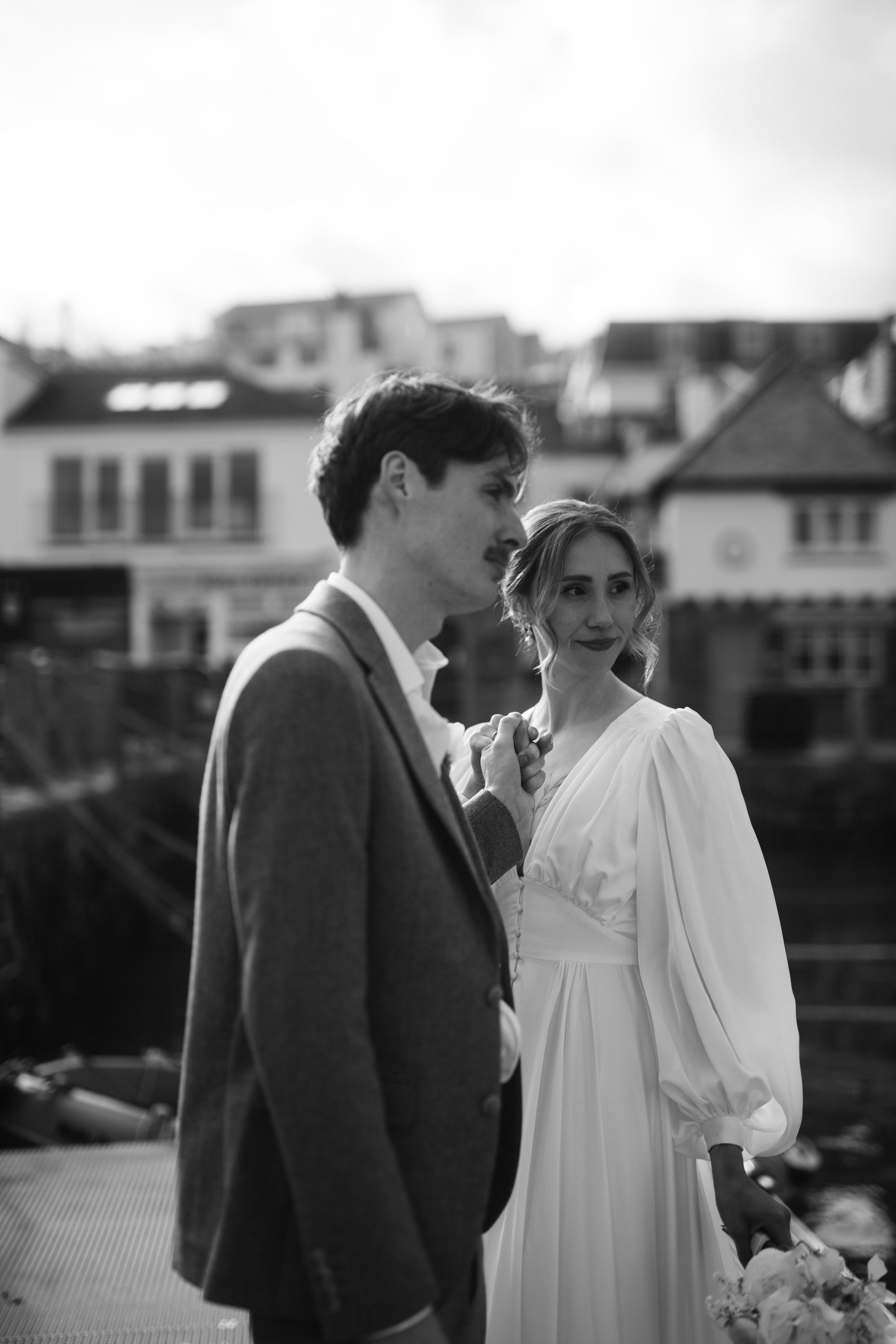 reportage style natural beautiful elopement photography