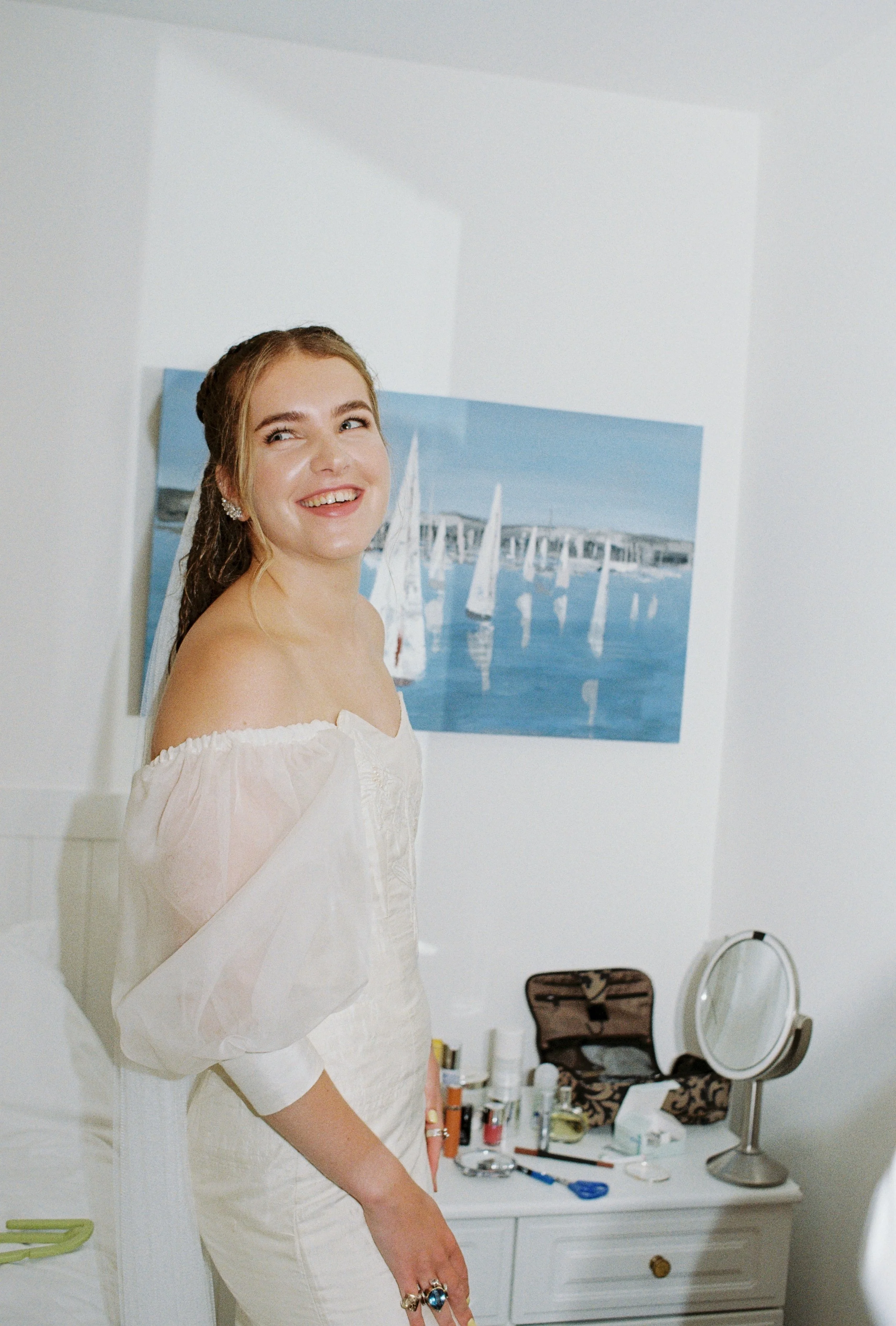 retro and nostalgic relaxed style wedding photography