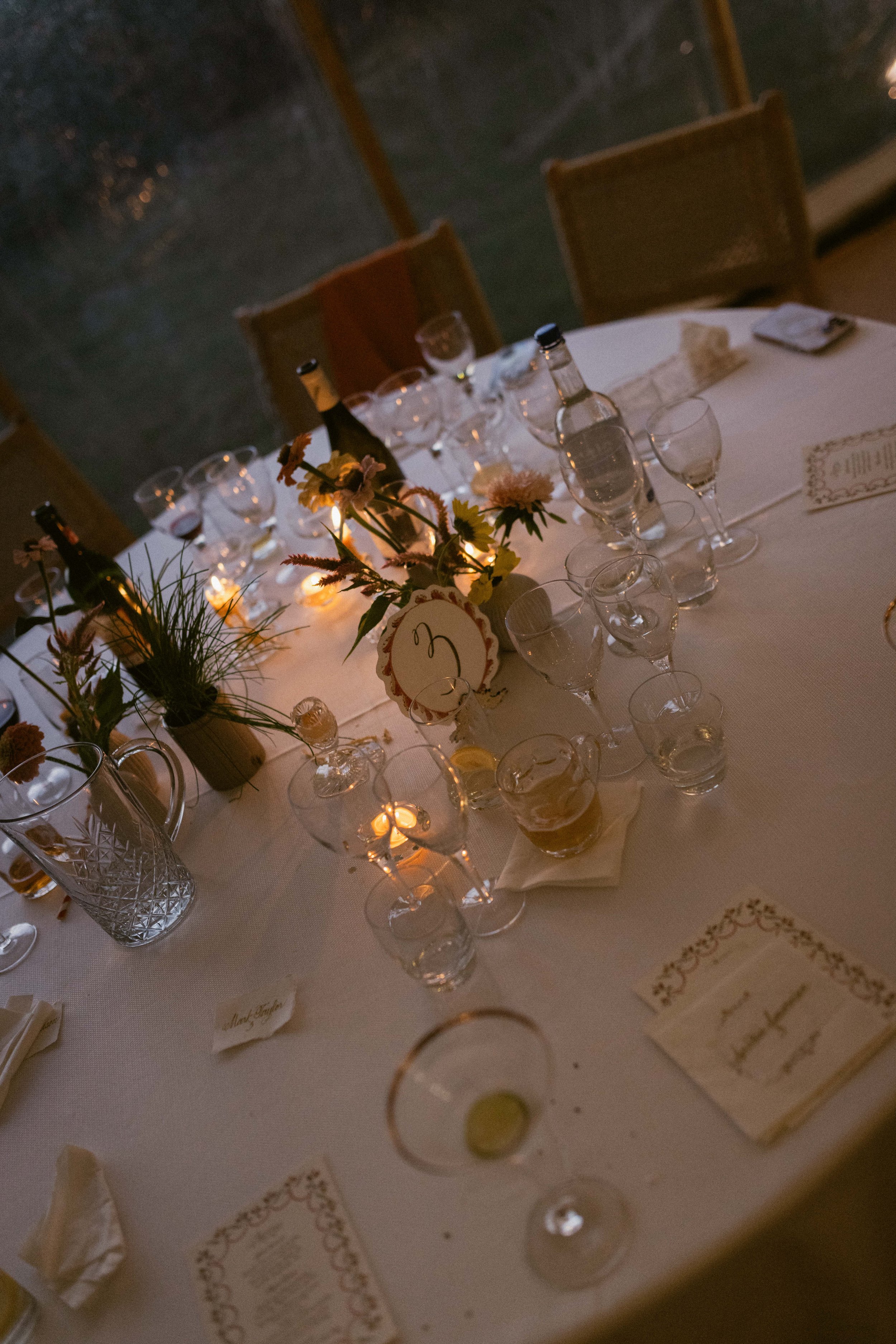 evening messy table details