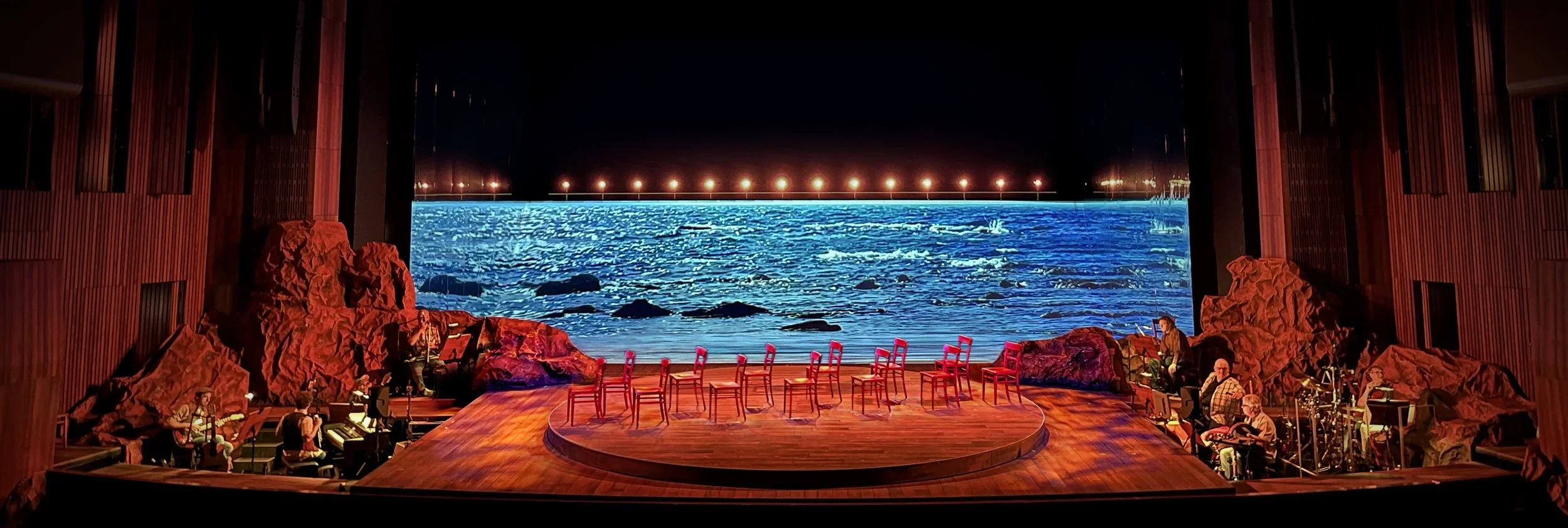 COME FROM AWAY