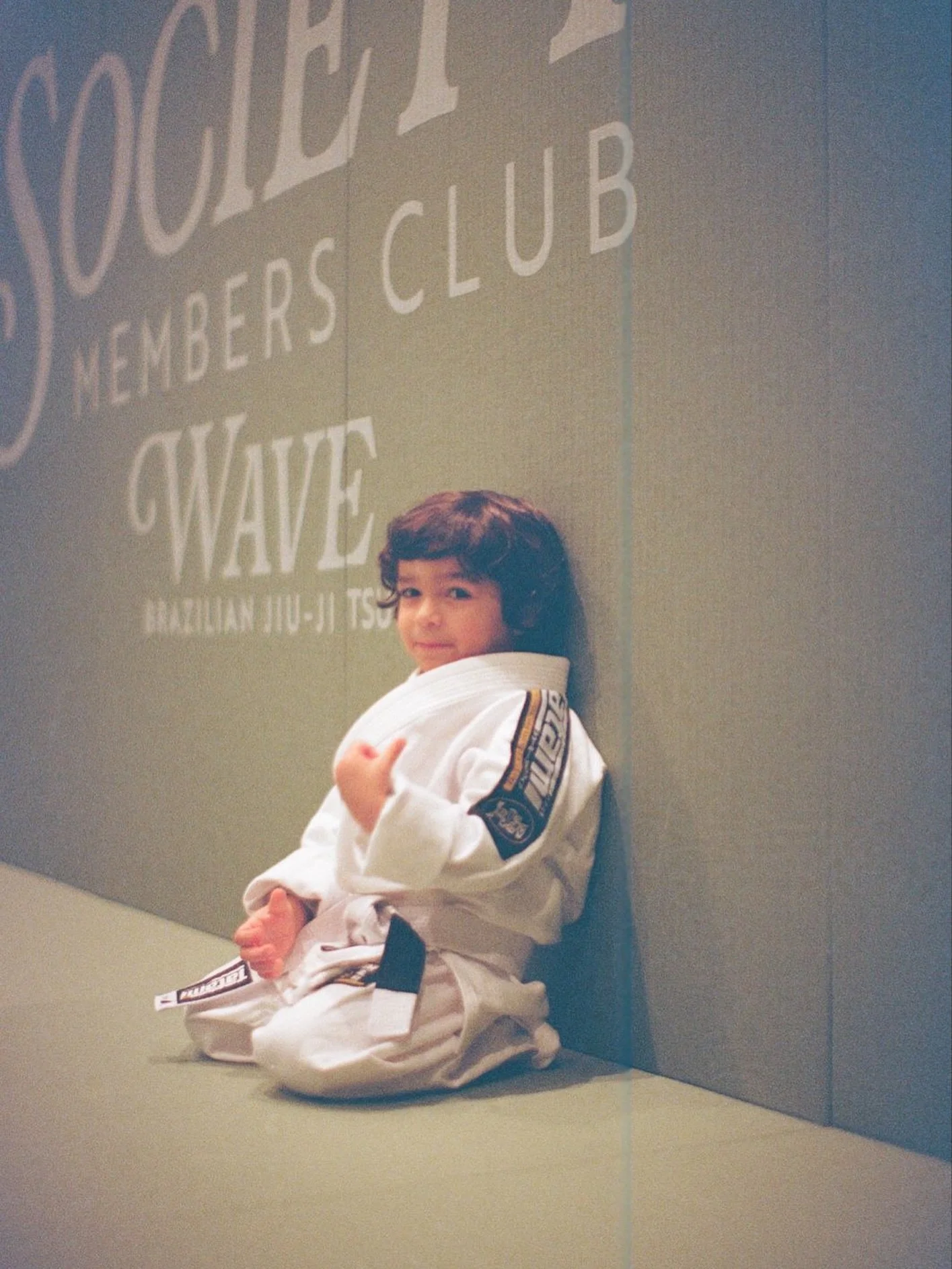 🌊 Wave Kids BJJ is here!
Confidence, discipline, and fun &mdash; all on the mats 💪

👧🧒 Classes every:
📅 Tuesday &amp; Thursday at 4:30pm
📅 Saturday at 9:00am

🥋 First class is FREE
🎁 Plus, get a free gi (worth &pound;55) when you join on our 