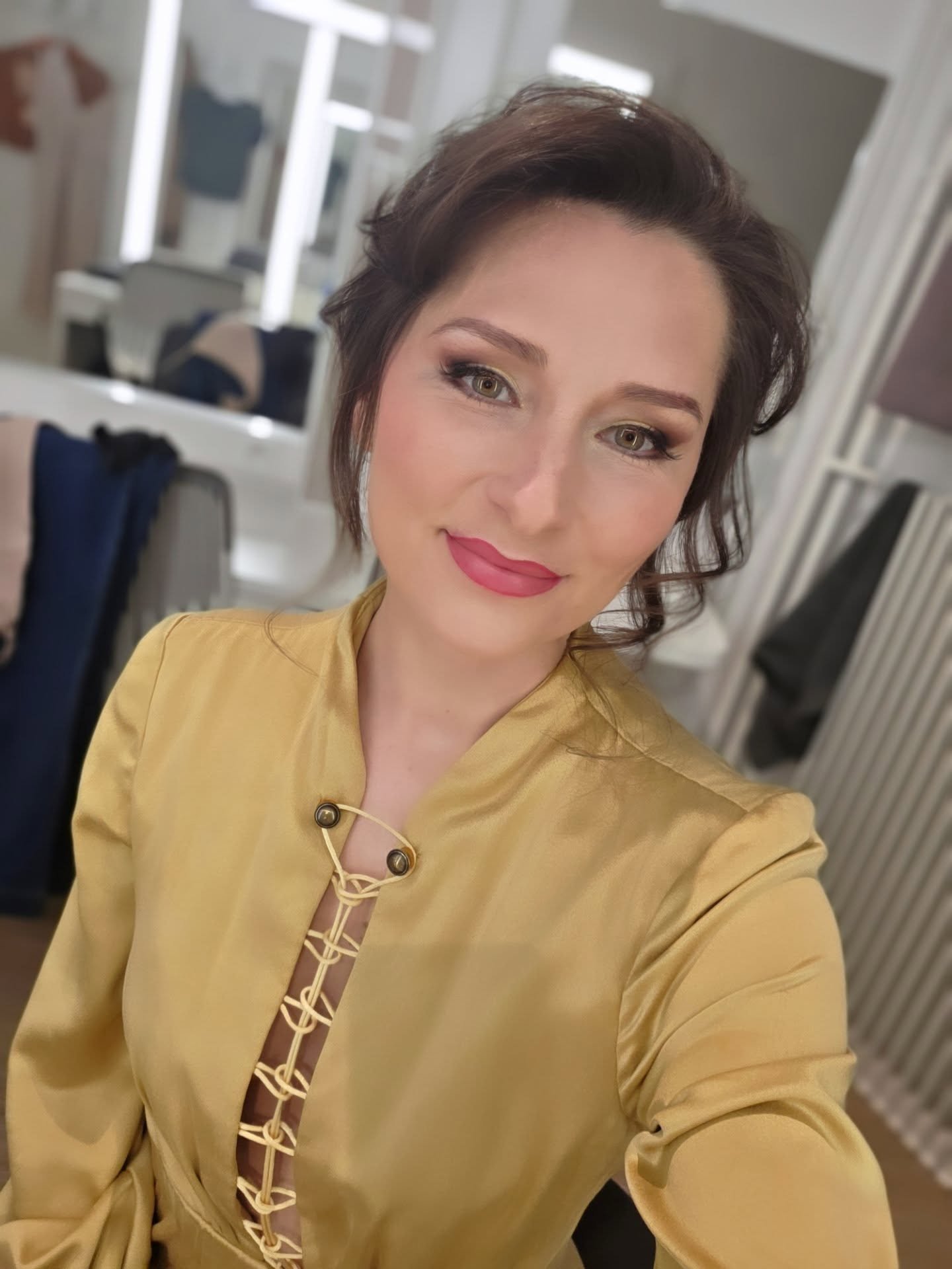 Last show of "das Wunder der Heliane"🤍
I'm so thankful, merci, @operadurhin, merci pour ta confiance, @alainperroux !
Thanks to my wonderful colleagues and to our fantastic conductor @roberthoussart, thanks to @jakobpetersmesser and the wh