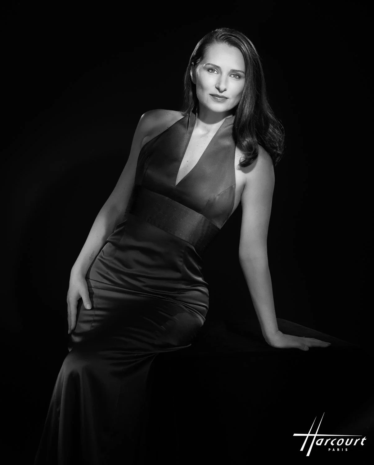 SCHNOOR Camille_PP_NB_NM_8622_PS_V 1 Logo.jpeg