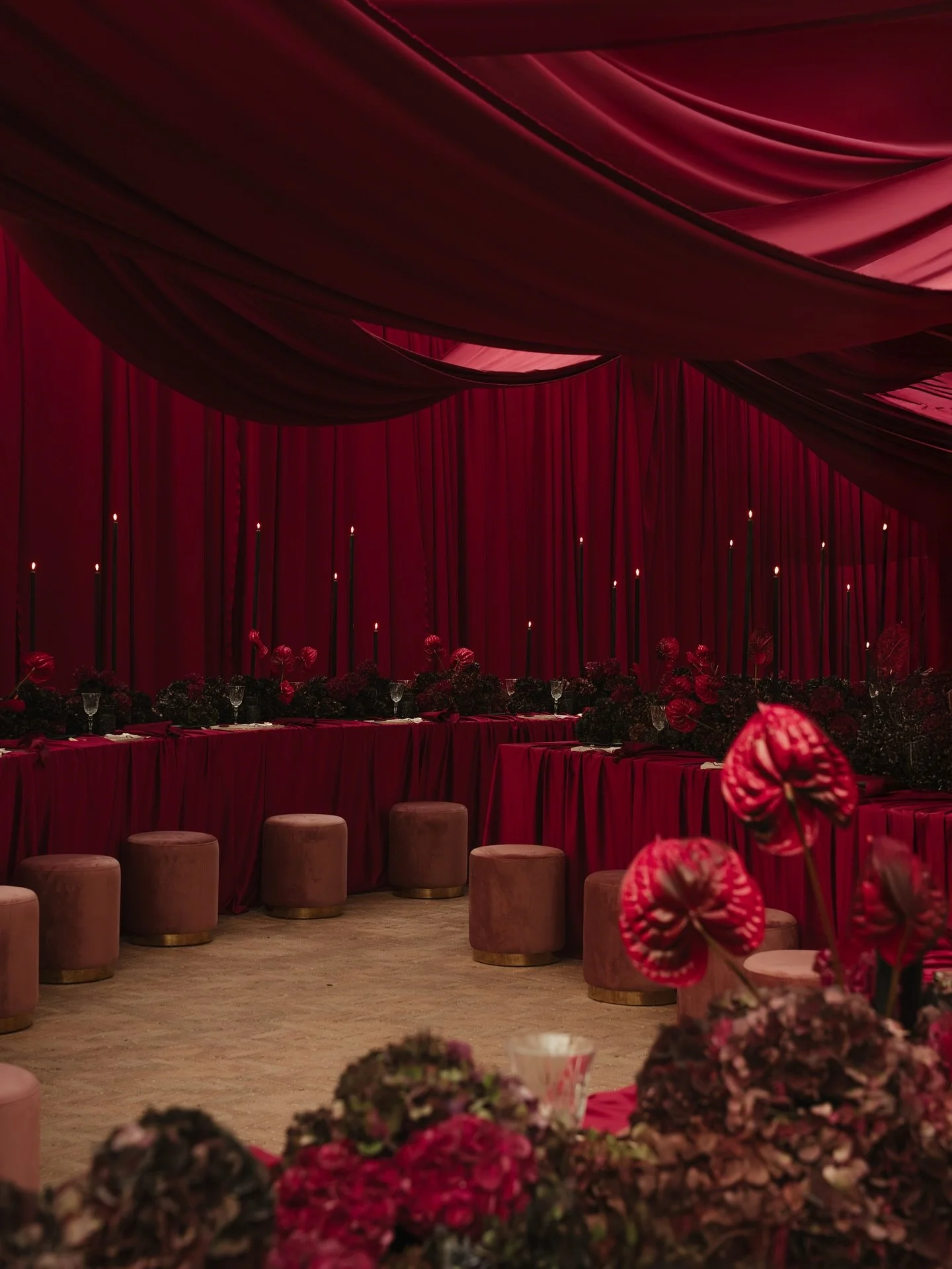 Photographer @erikxwinter 
Content creation: @erikxwinter 
Planning, design &amp; Bride: @marilenazambelli_wedding 
Lights, audio, stage &amp; Groom: @linar_eventi 
Location: @hotelparadispietrasanta 
Flowers &amp; fabrics: @monfleur.it 
Catering: @r