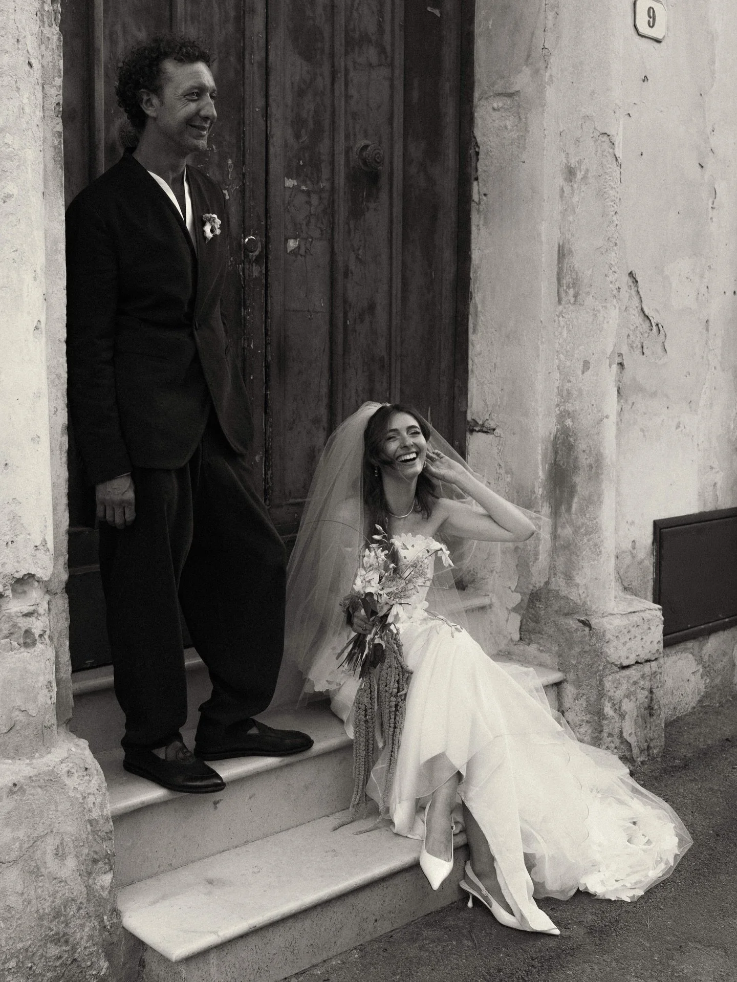 Photography &amp; content creation @erikxwinter 
Planning @emmeweddingstudio 
Location @masseriapotenti 
Flowers @nunziaguerinoflorist 
Dress @lilar_paris 
Food design @maryavocado 
Hair &amp; make up @alessandr0donofrio 
DJ @andresbalaciano 
Rentals