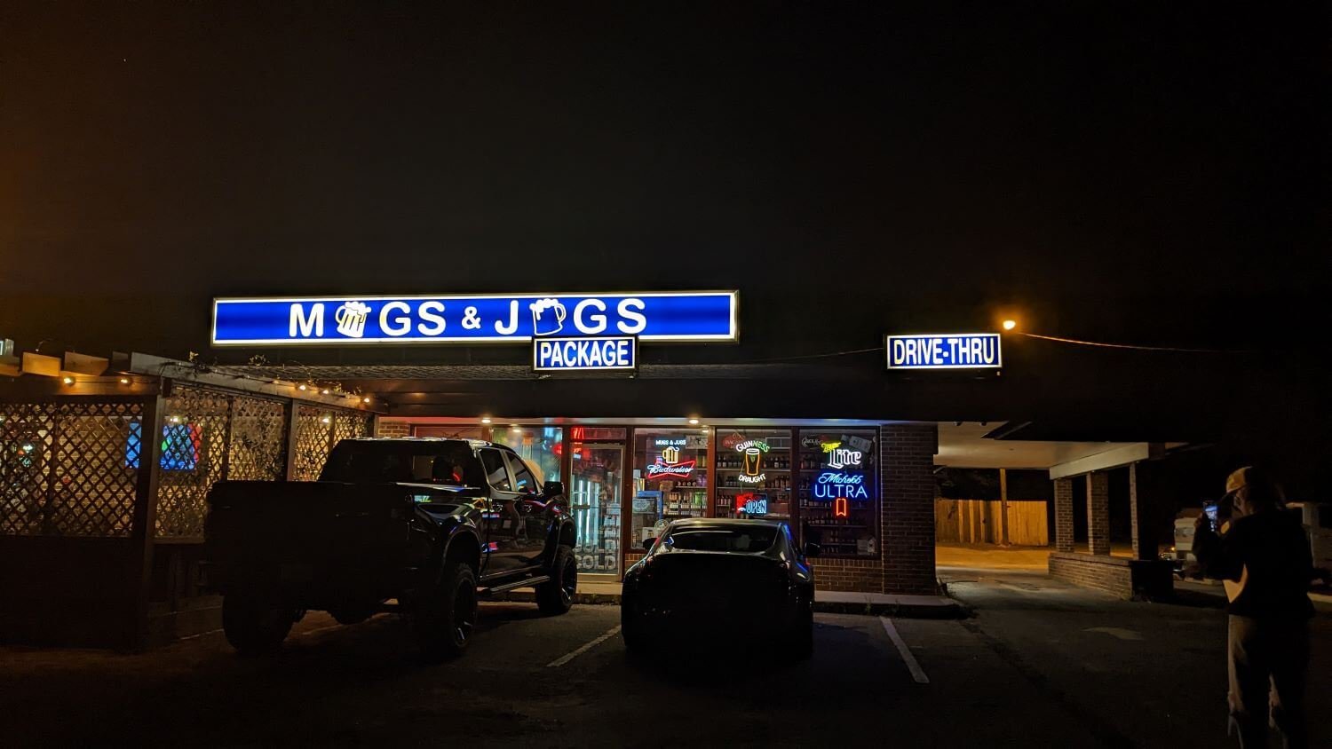 Mugs and Jugs Bar and Package