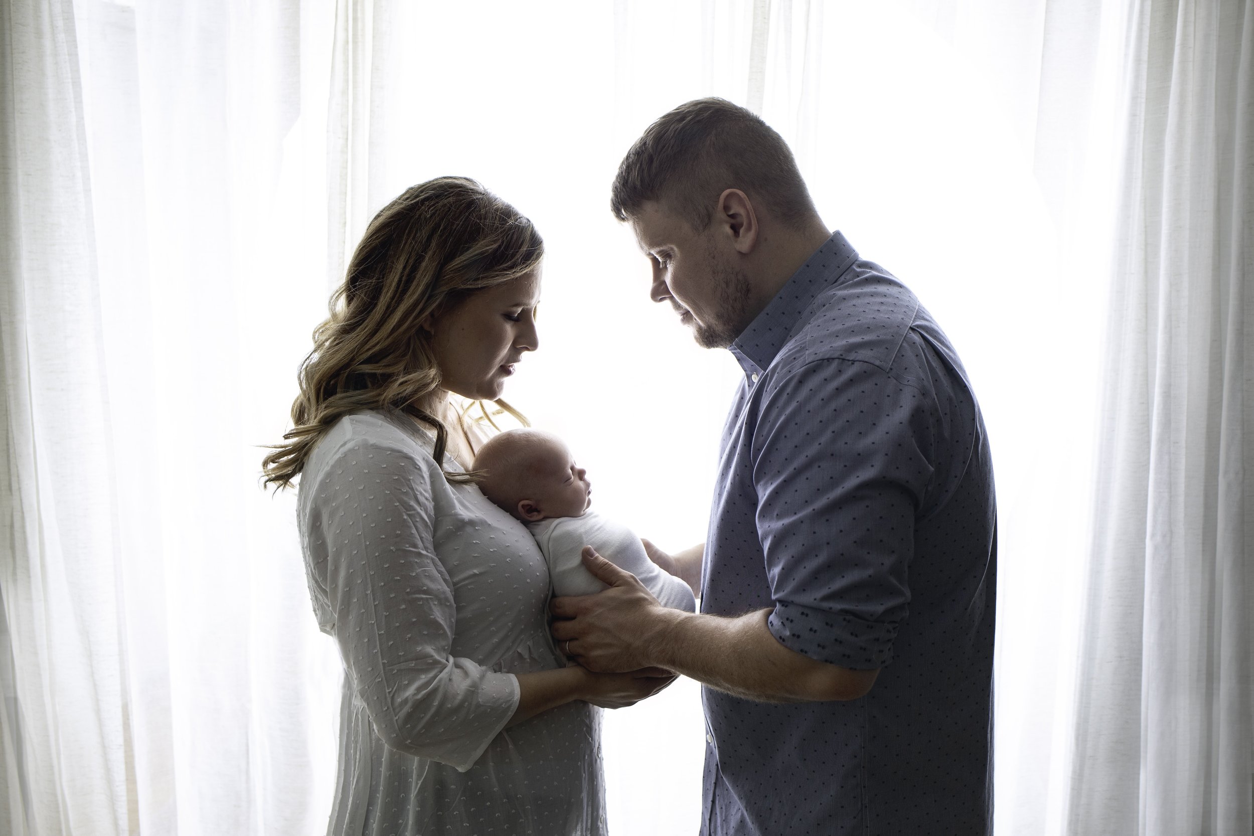 Capturing the Bond: The Beauty of Maternity and Newborn Photography Together