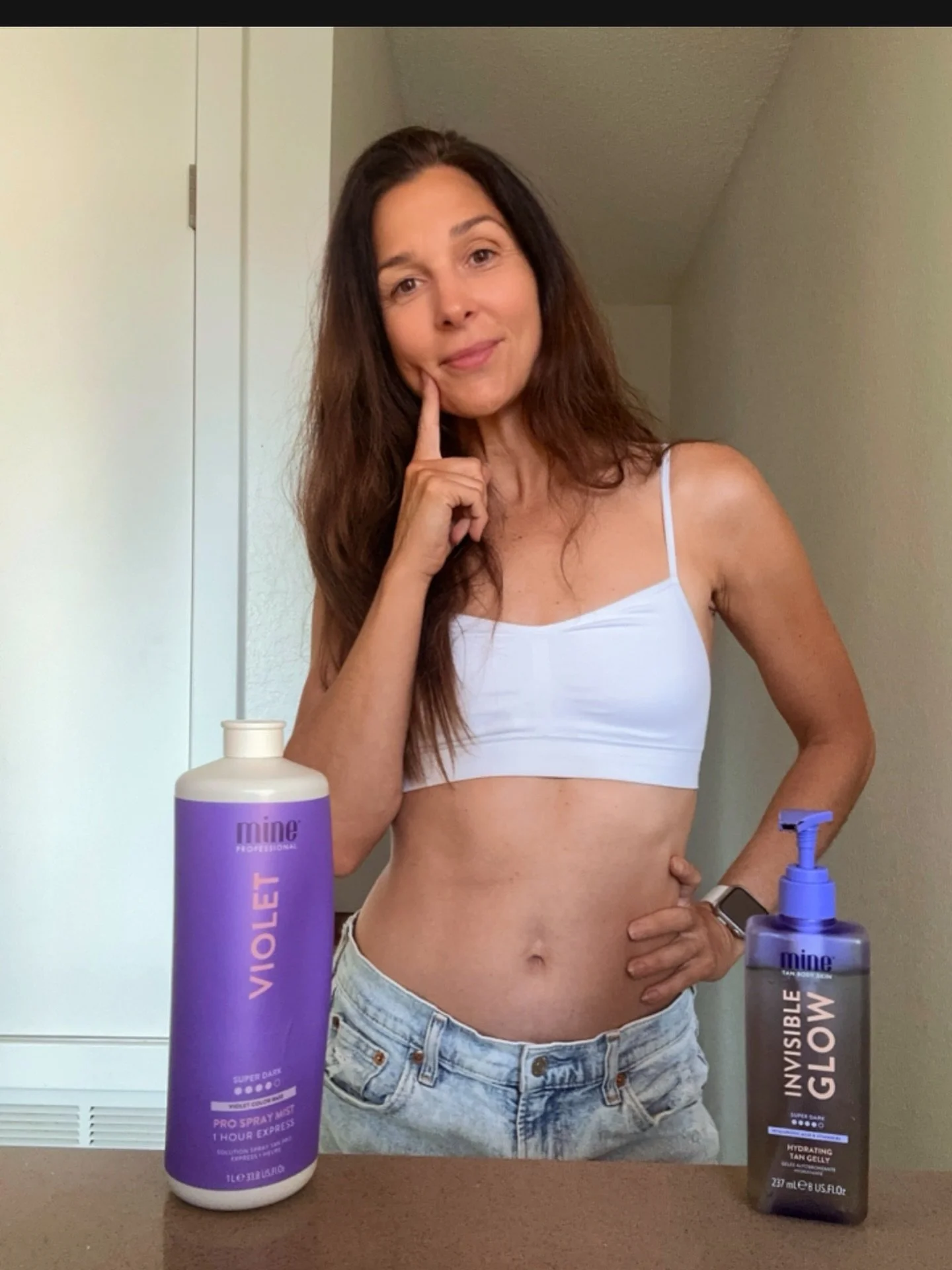 Did you know that you can get the same tone you get with your favorite violet spray tan, in a violet based self tanner? Yep, you can do that. Linking it for you here. Want 20% off? Use Code Sweetheart 🤩