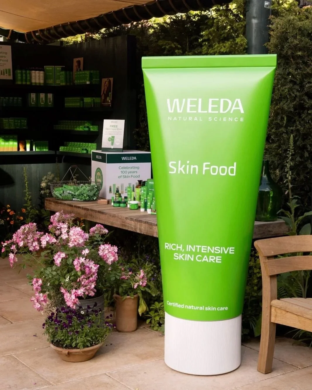 News in brief: a round-up of industry stories 🌱 

We visit different corners of the industry to bring you a selection of stories in bitesize form.

Follow the link in bio to read the stories in full! 👆 🔗 🌱 
.
.
.
#NaturalBrandsMagazine
