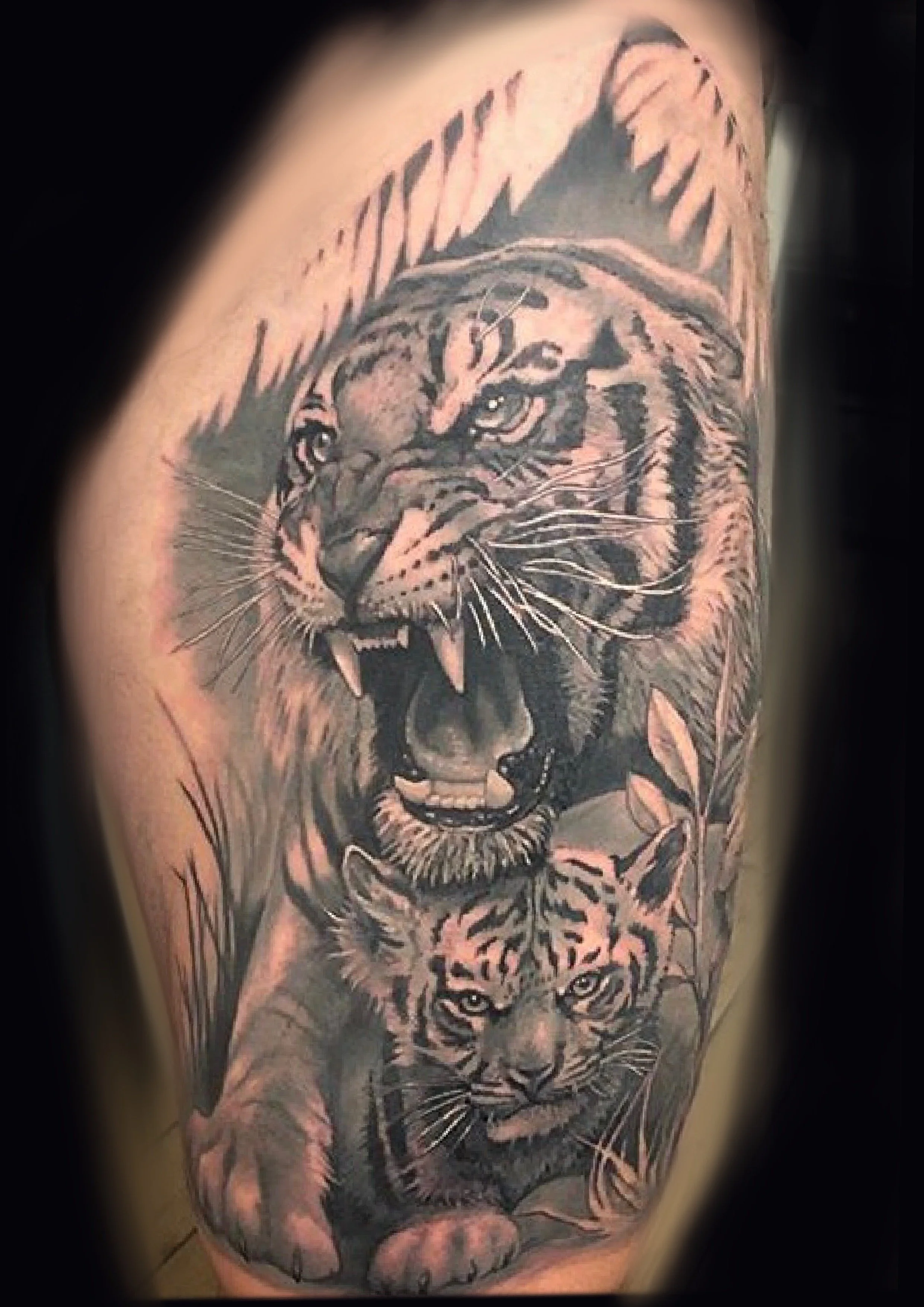 Untitled_Artwork 28.JPG