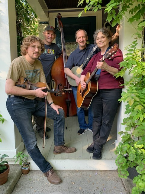Squaredance on the Green with the Ruth &amp; Ben String Band