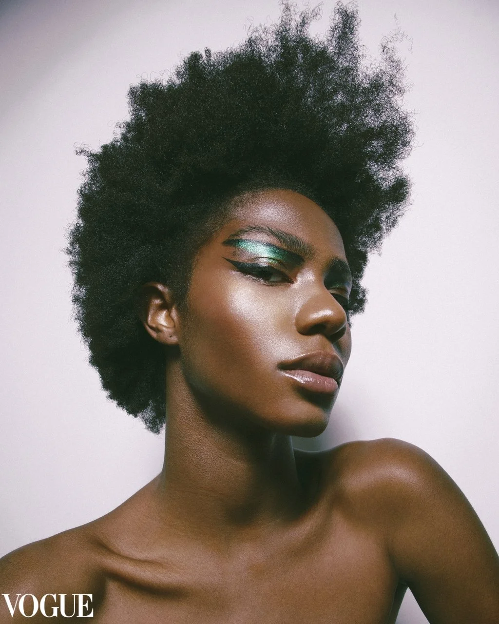 PHOTOVOGUE EVA 2.jpeg