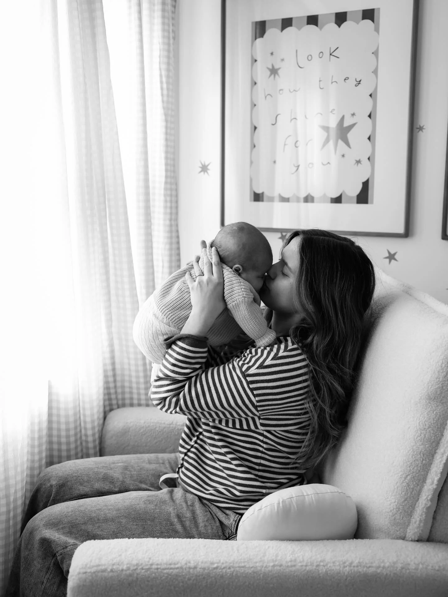 I have had the chance to do 4 newborn sessions in a row this winter, and my heart is SWELLING 💓 

Lots more to share, just haven&rsquo;t been as active on here during the slower season. If you&rsquo;re interested in spring/ summer/ fall dates, it&rs