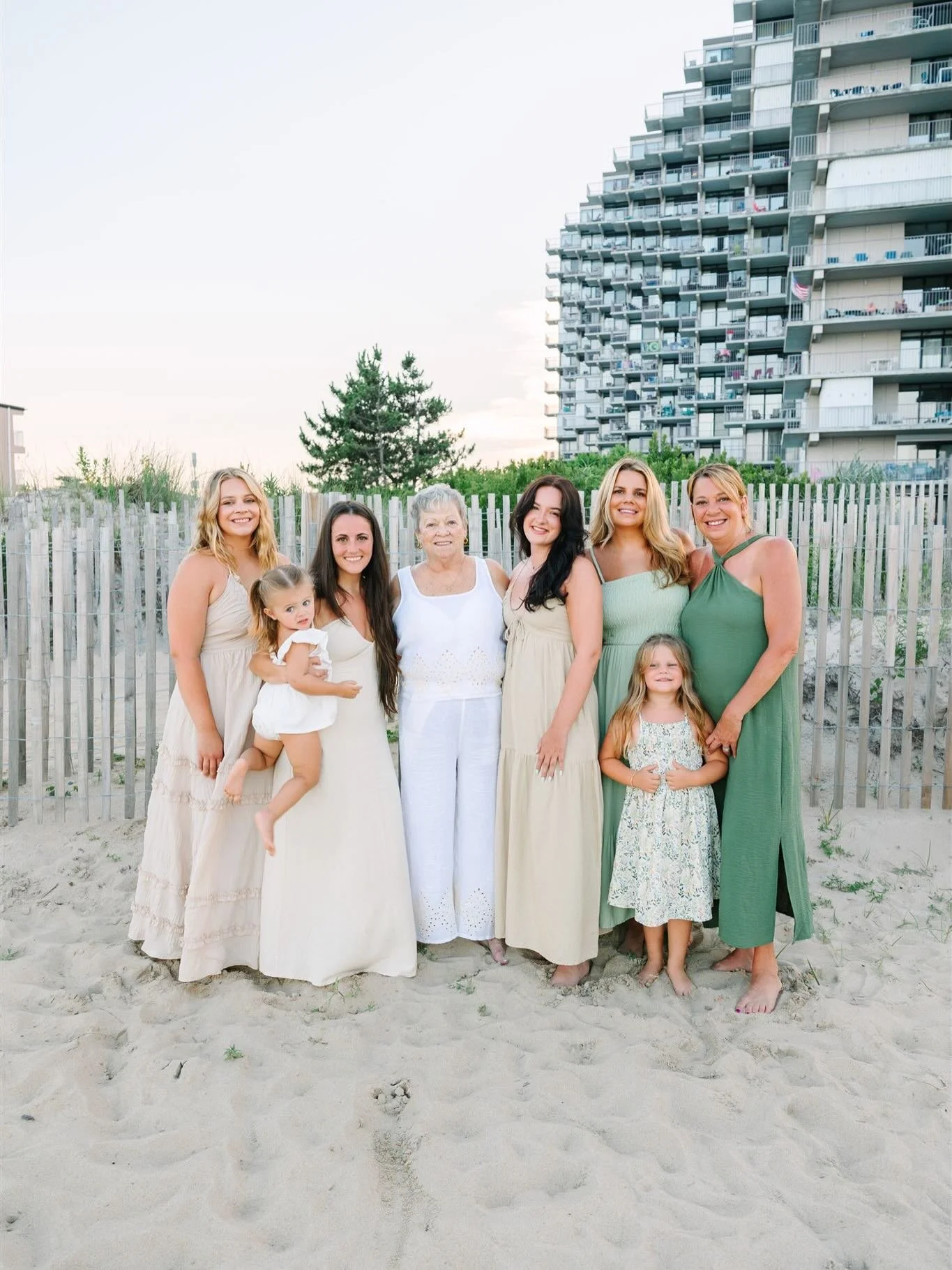 a throwback! a reminder to do one of two things today &mdash; 1. make sure you save your galleries! or 2. book your session ☺️