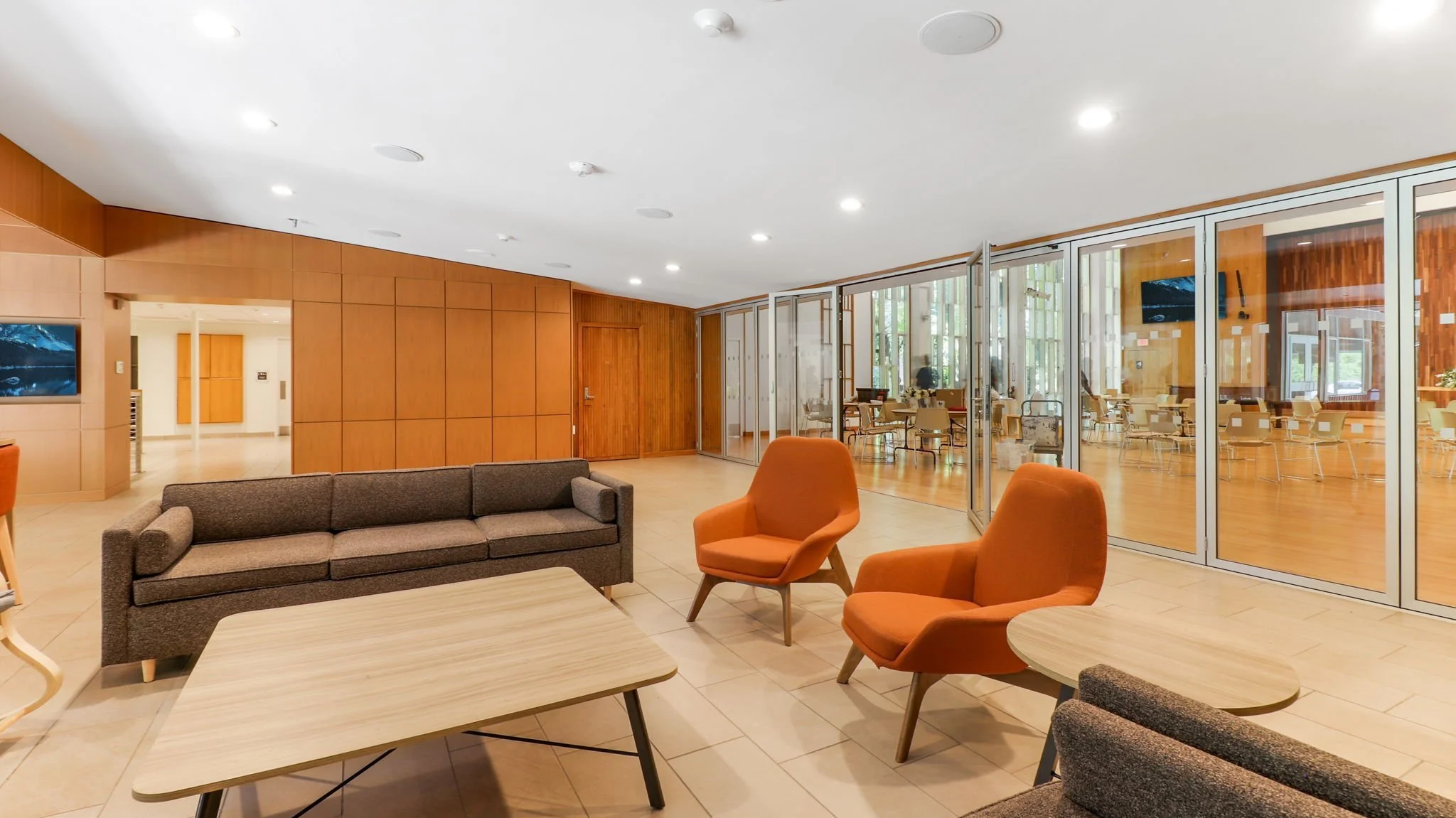 Lounge (in front of main sanctuary)