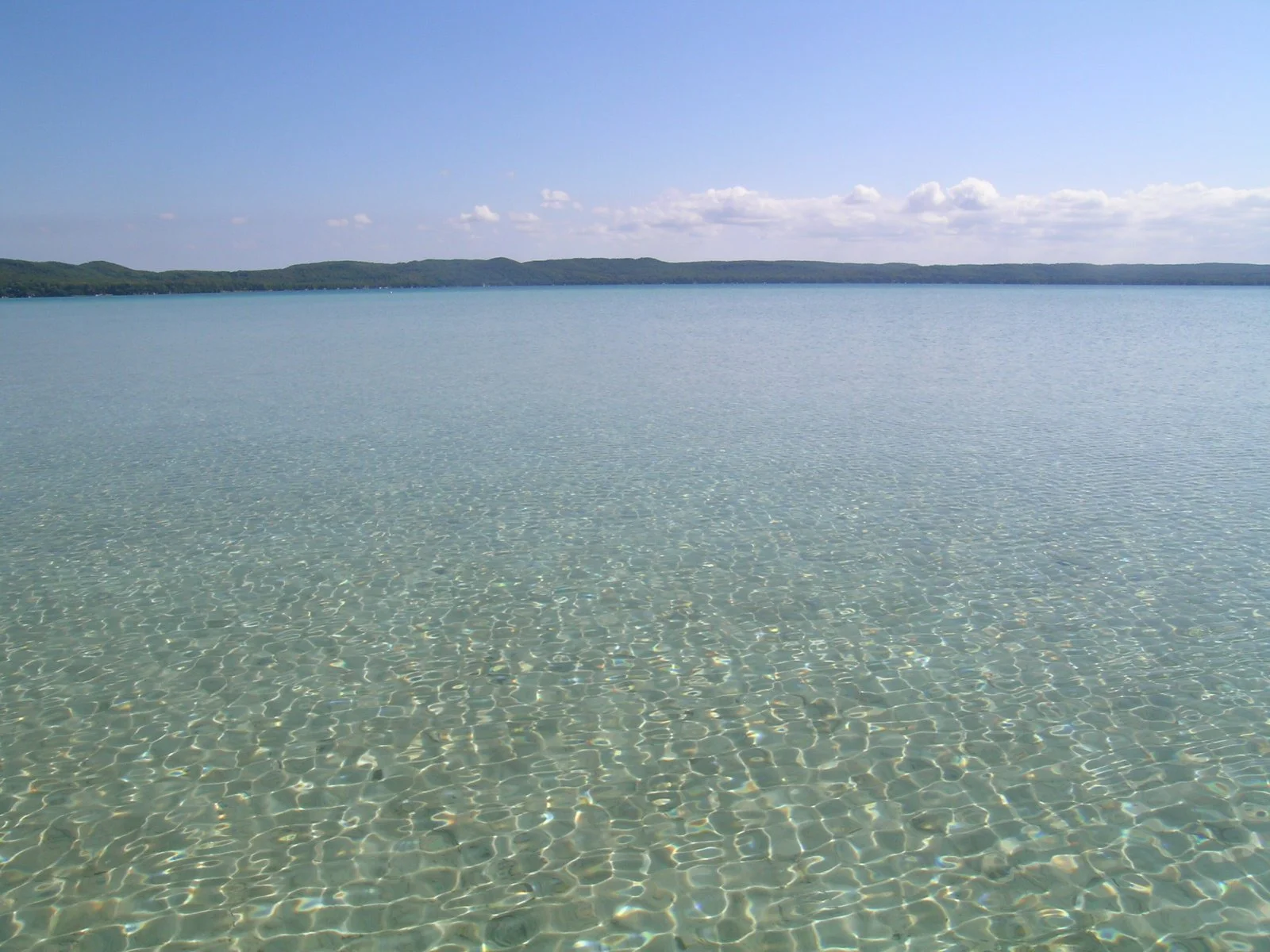Glen Lake - Crystal clear.JPG