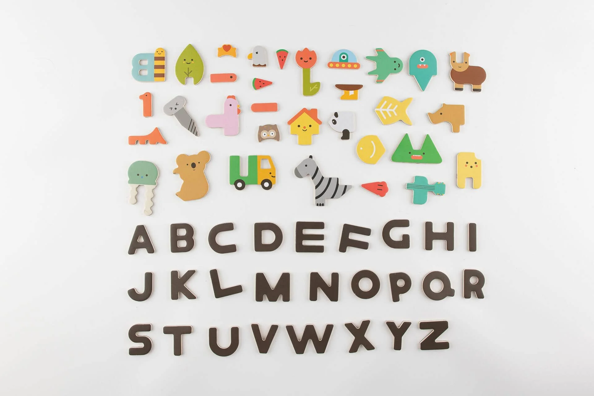 oioiooi_-_magnetic_alphabet_play_set_7.jpeg