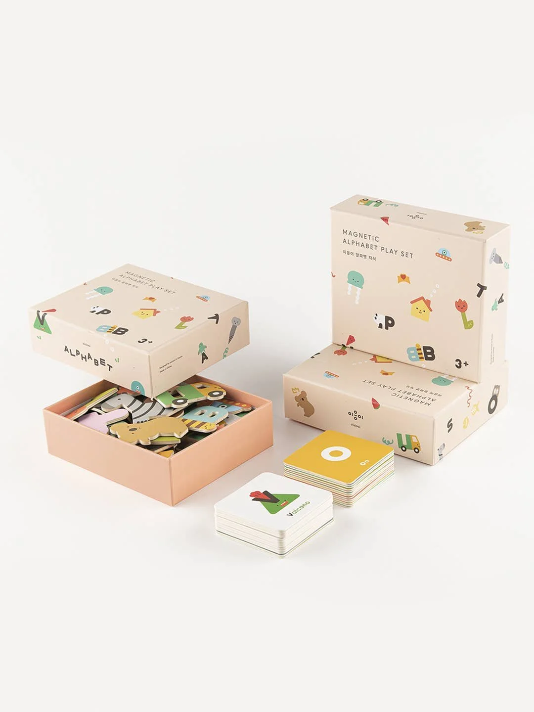oioiooi_-_magnetic_alphabet_play_set_1.jpeg