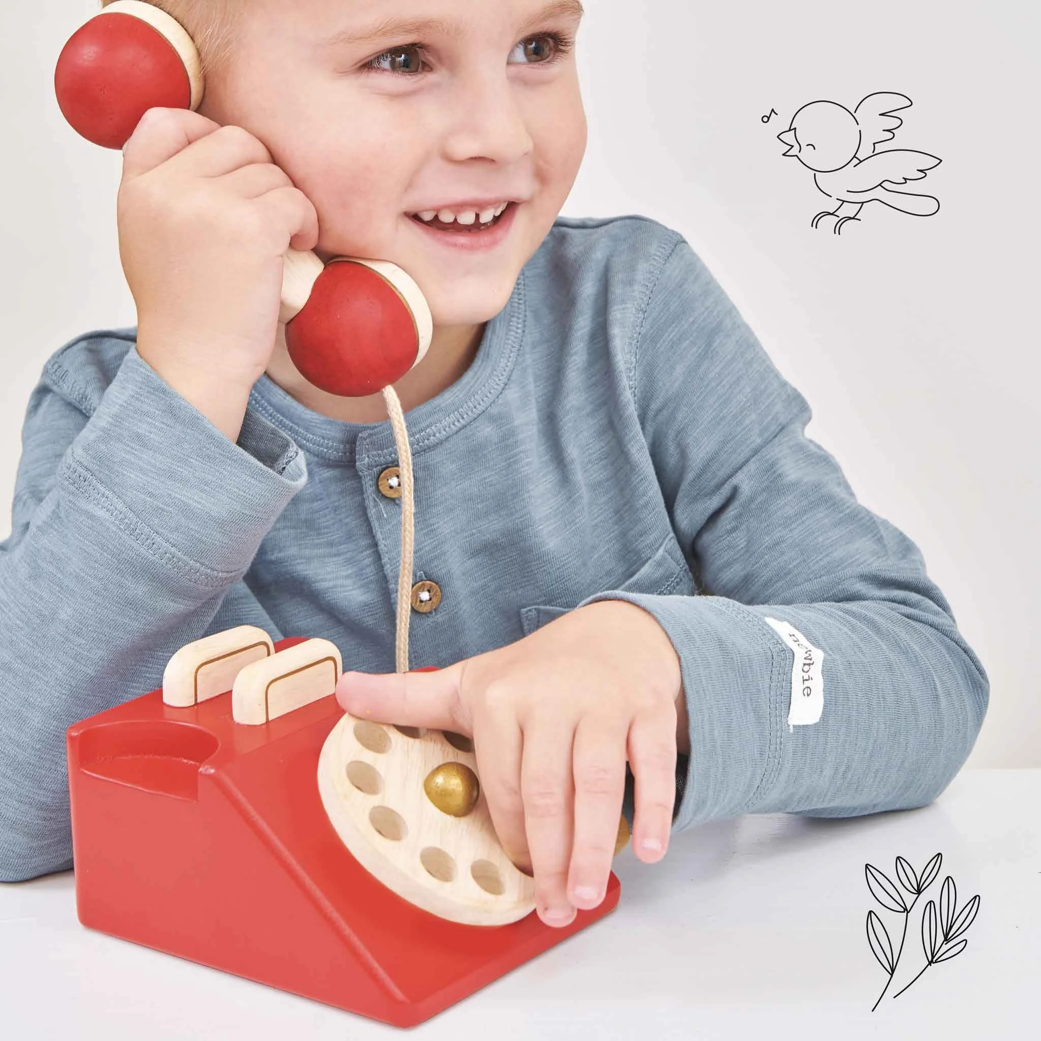 vintage_wooden_phone_3.jpeg