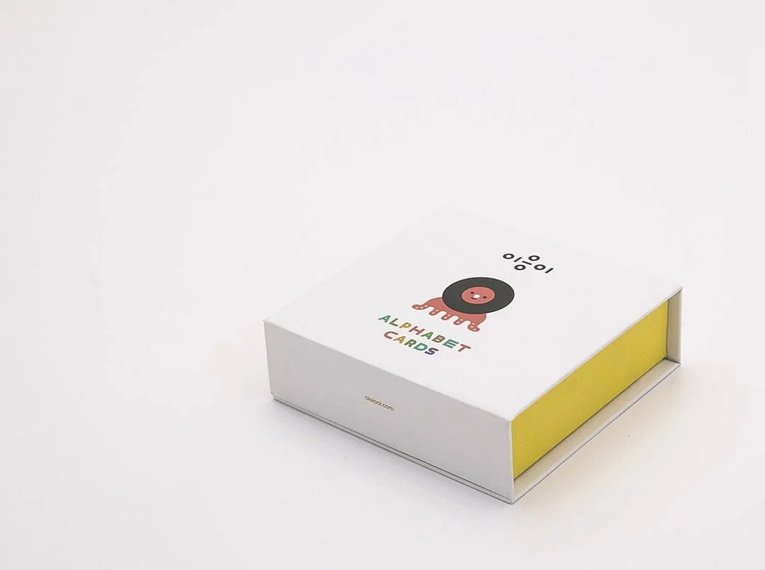 oioiooi_-_alphabet_cards_7.jpeg