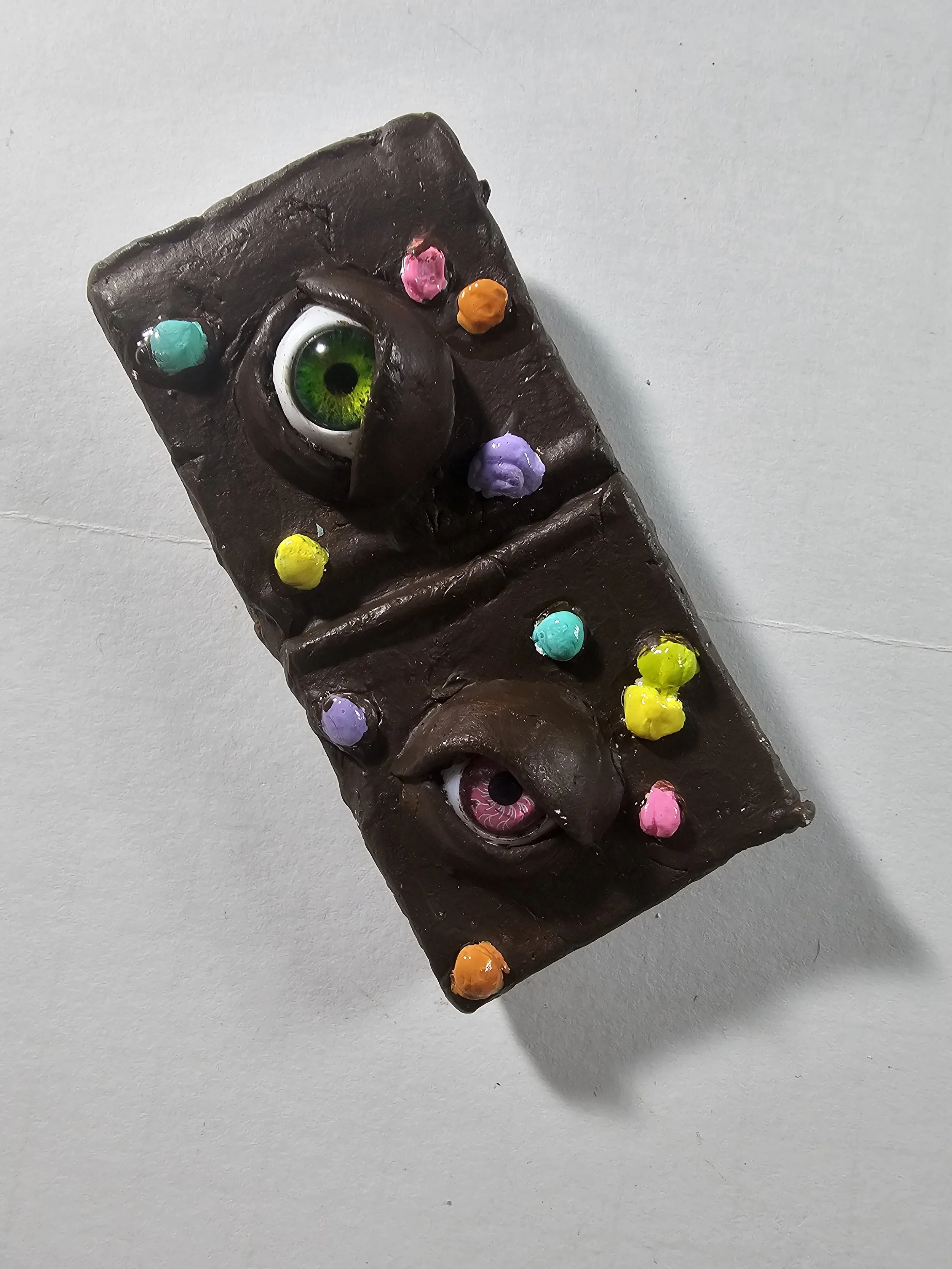 Double Eye Space Brownie - Magnet