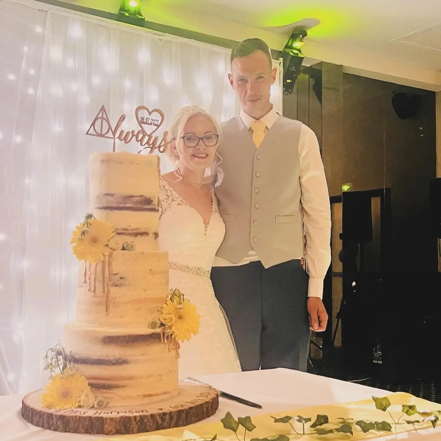 rustic-semi-naked-wedding-cake-harry-potter-themed-cheshire