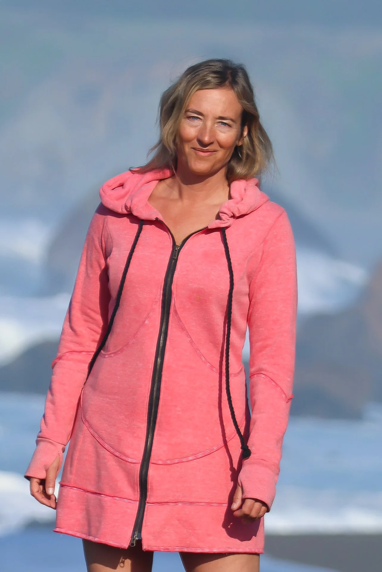 Polihale Coat in Coral