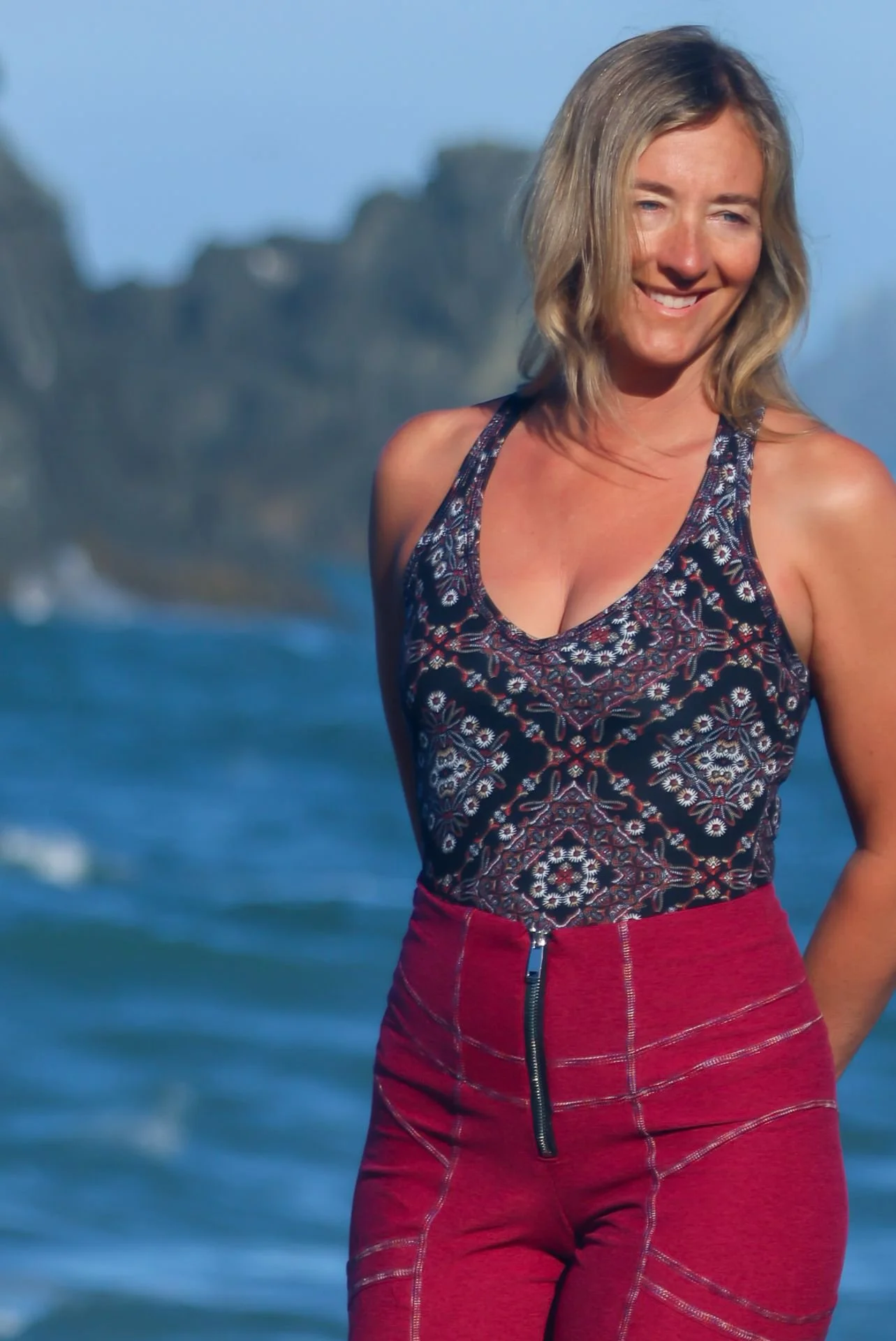 Kane Tank in Ebony Sparks