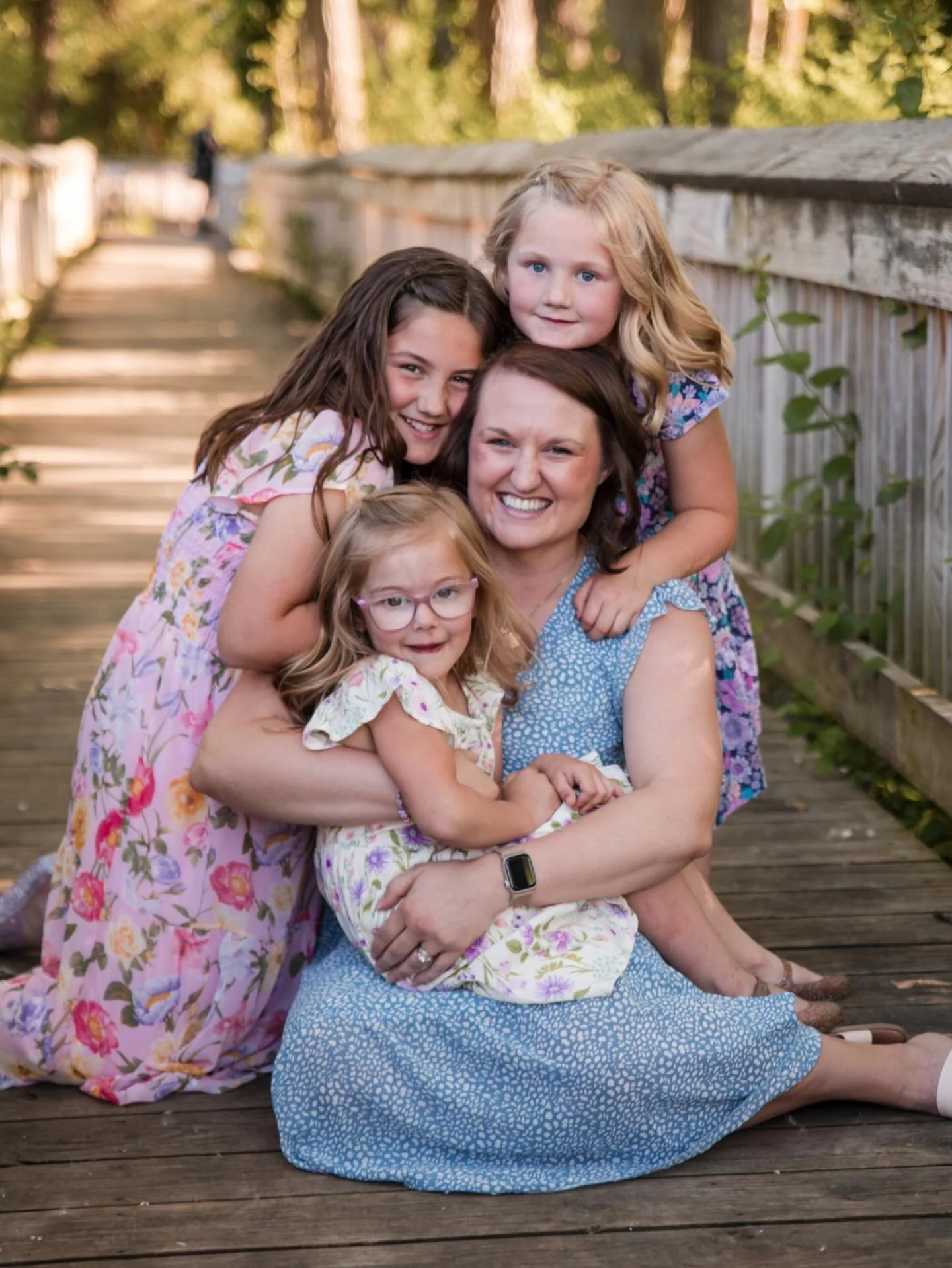 The return of the light.
Longer evenings, softer sunsets, and the kind of golden hour that makes ordinary moments feel like magic. Tell me, what is your favorite part of Spring? 

Spring is almost here. 🌷