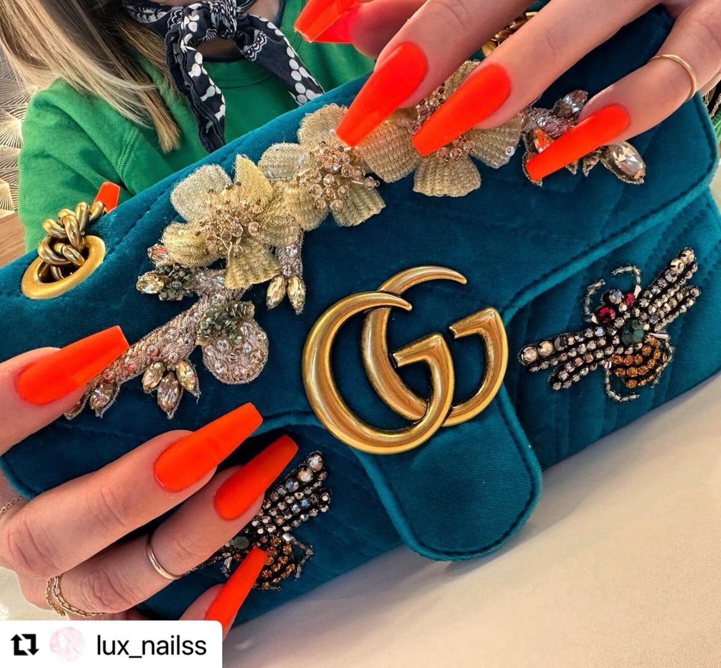 #Repost @lux_nailss with @use.repost @refinenailsandspa 
・・・
We love a little Gucci moment🐝🧡
.
.
.
.
.
.
.
.
#gelnails #gelxnails #neonnails #gucci #nails #nailsofinstagram #seattle #seattlesalon #nailinspo #coffinnails #longnails #refinenailsandsp