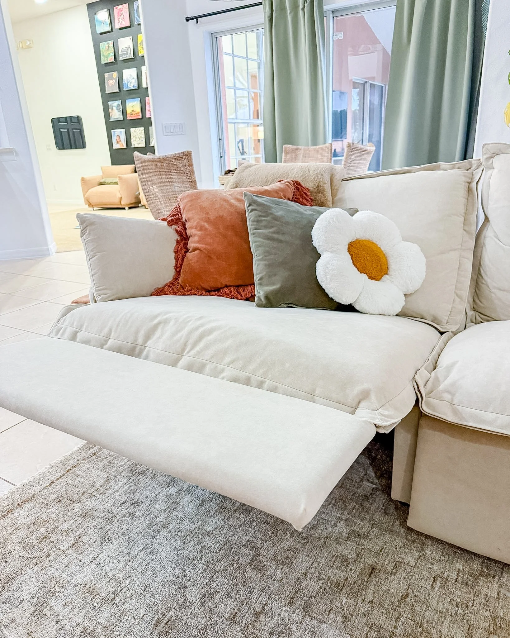 Oversized modern reclining couch review