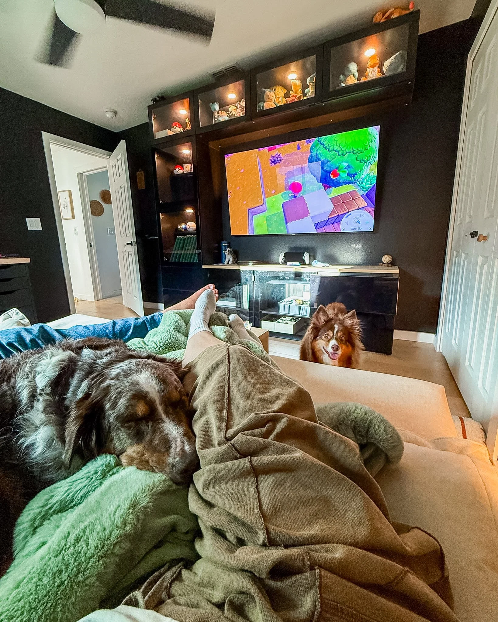 Oversized modern reclining couch review