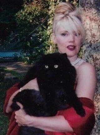 Oh my darlings! I am praying for Peace on Earth. photo: Hilary Knight