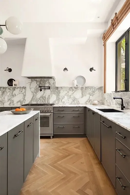 Kitchen2.jpeg