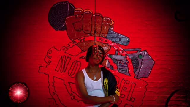 RED ROOM RECORDINGS welcomes Buffalo, NY artist KAEEFOEE to the RED ROOM to perform his record “ION GAS MEHH Pt. 1-3”. Performance officially out now on YouTube! 🚫🏷️🚨
Anyone interested in performing dm or email us to book your session