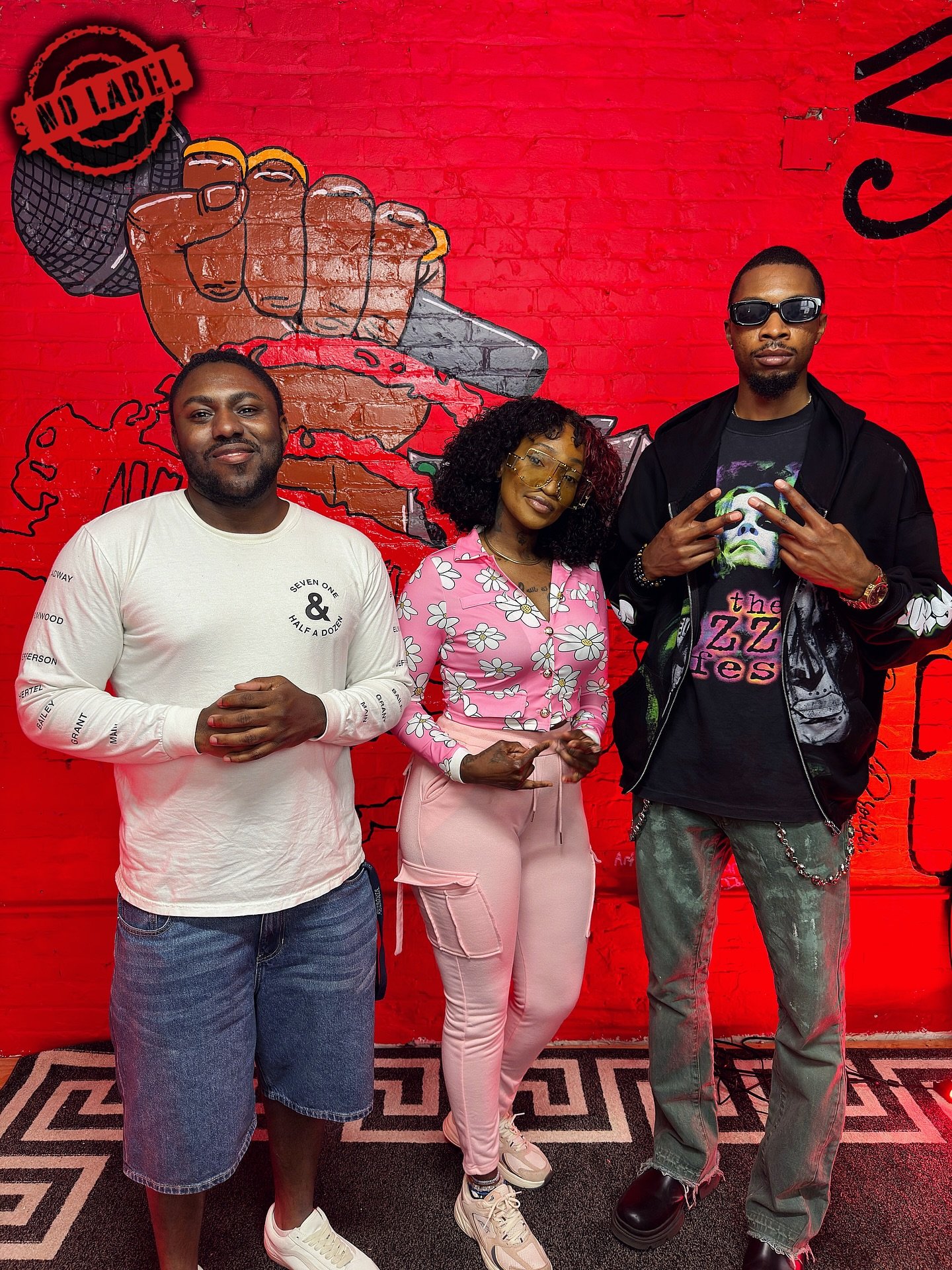 “GODDESS FROM THE 6” feat. SAGE THE GODDESS out now on YouTube and all podcast streaming platforms 🚫🏷️
On SZN 6 EP 26 (Episode 159) SAGE THE GODDESS joins NO LABEL. On this episode of No Label, we’re joined by the dynamic and fea