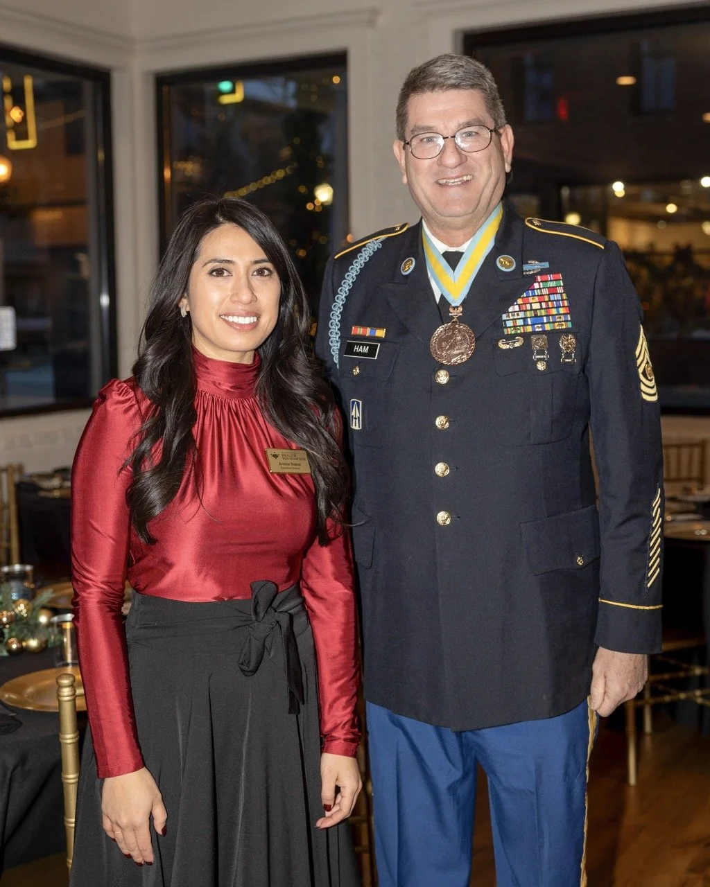 30-SIHF_Legacy_Dinner-7 Large.jpeg